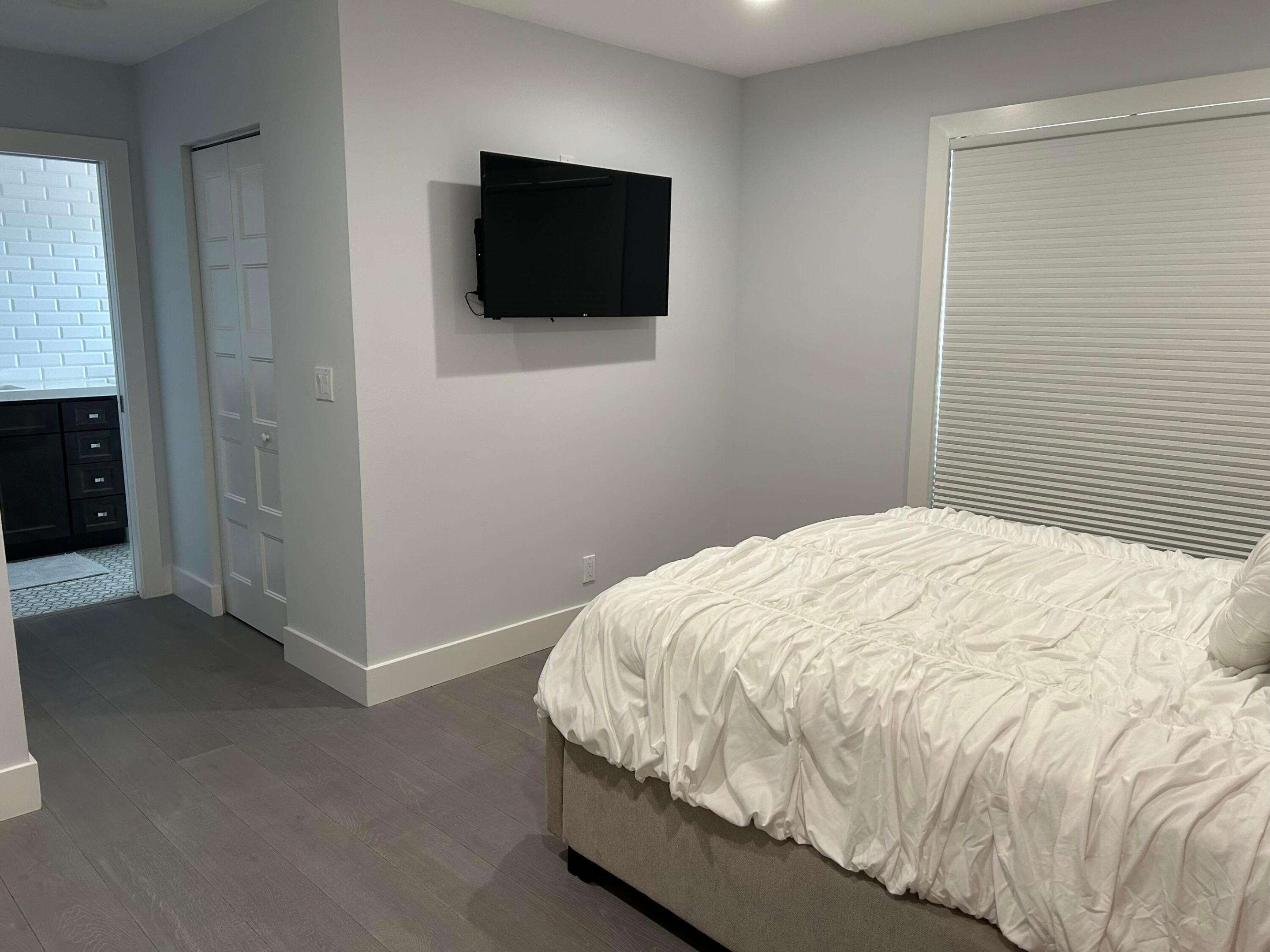 2404 NW 67th Street