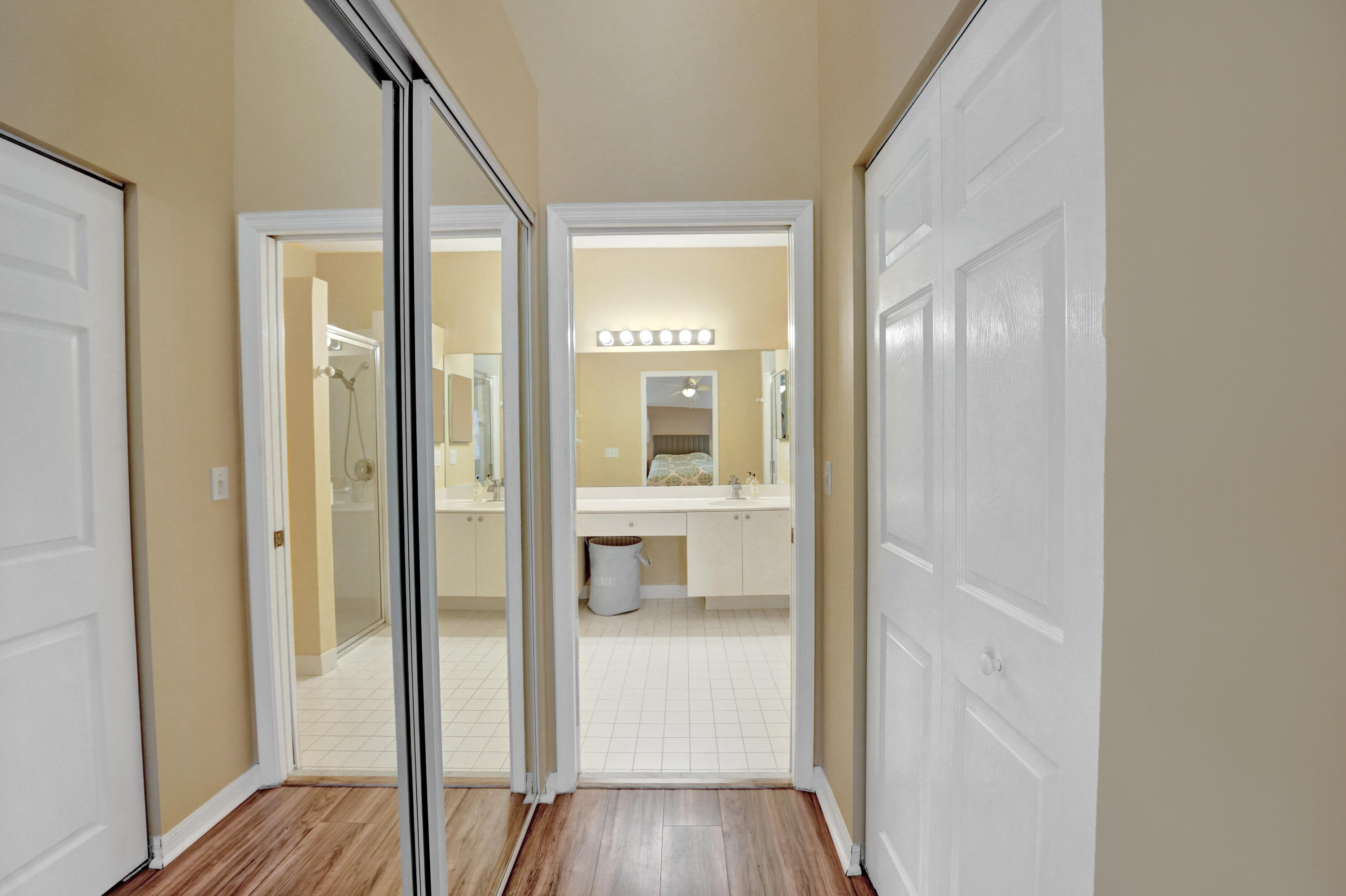 18398 Via Di Sorrento