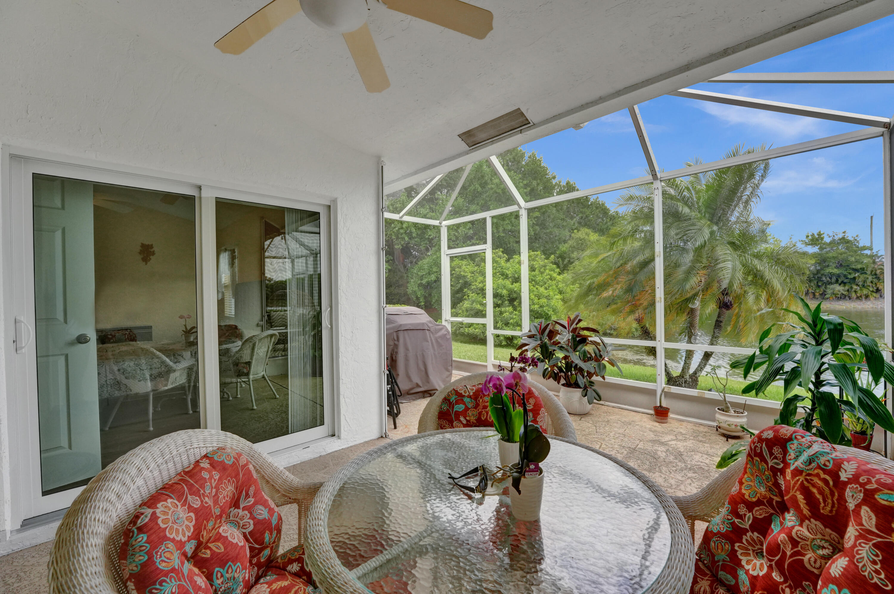 18398 Via Di Sorrento