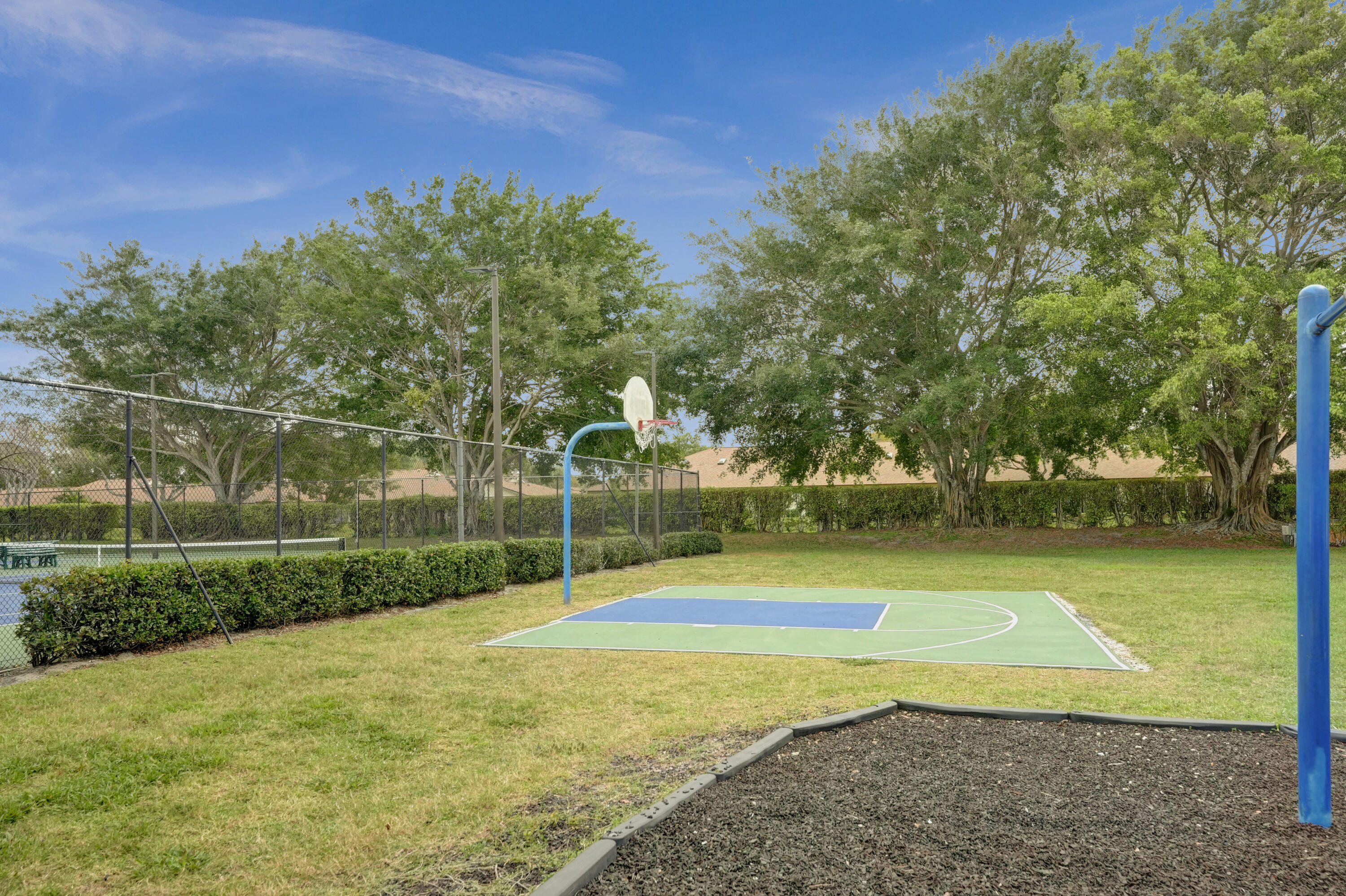 18398 Via Di Sorrento