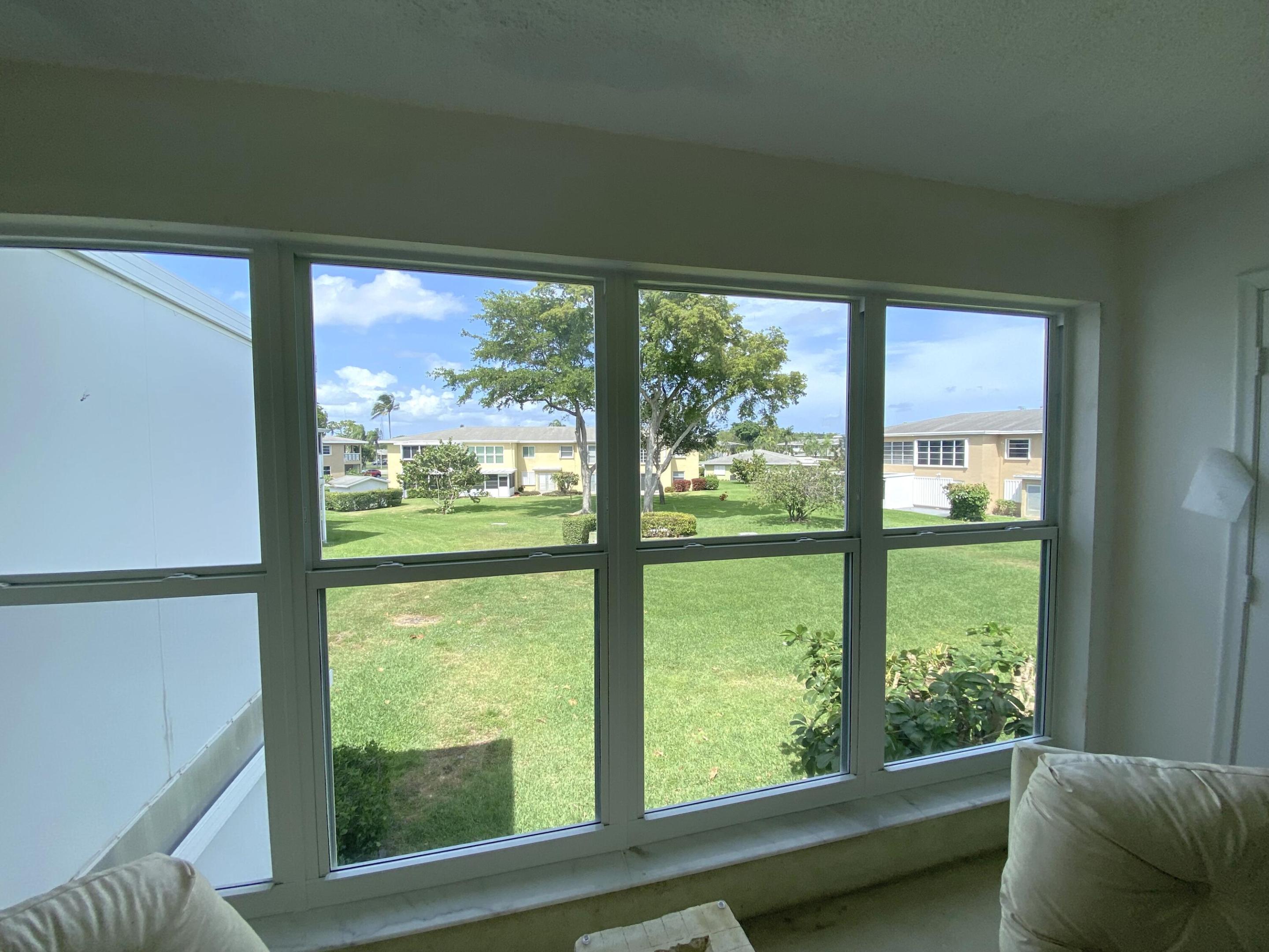 1100 Boxwood Drive 202