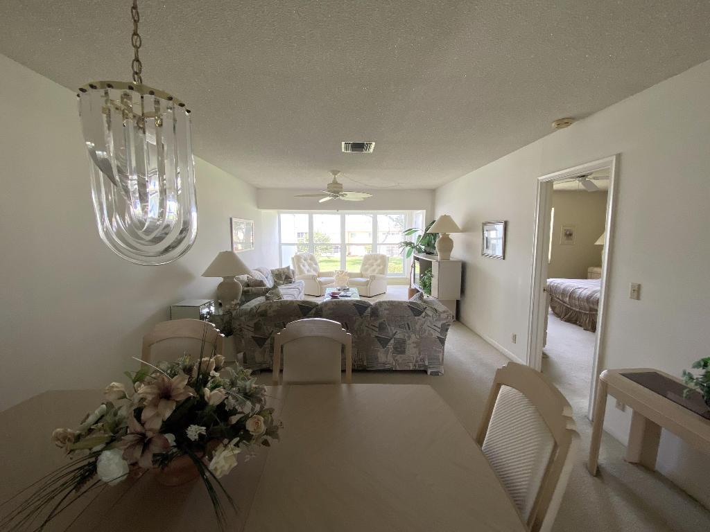 1100 Boxwood Drive 202