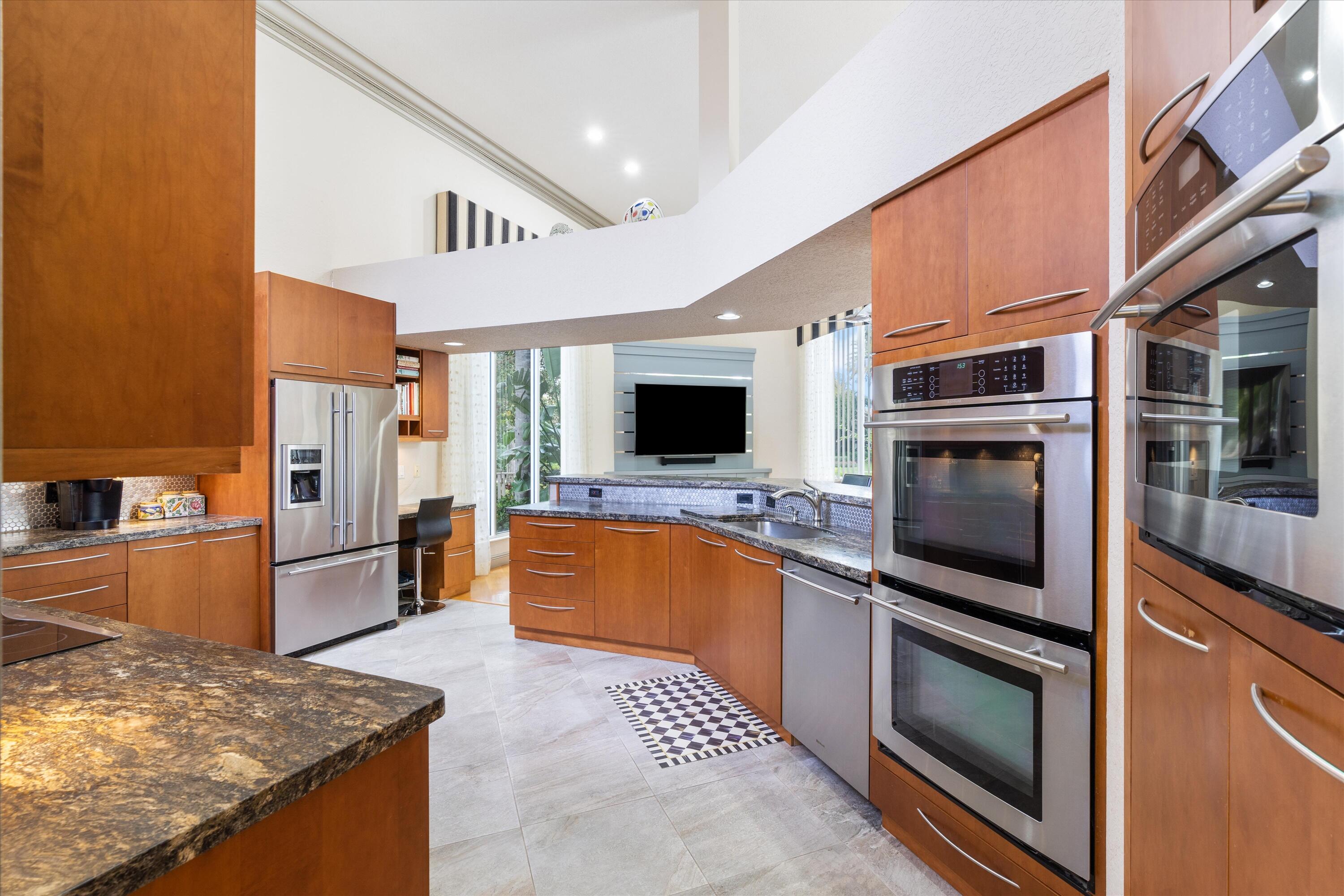 2514 NW 64th Boulevard