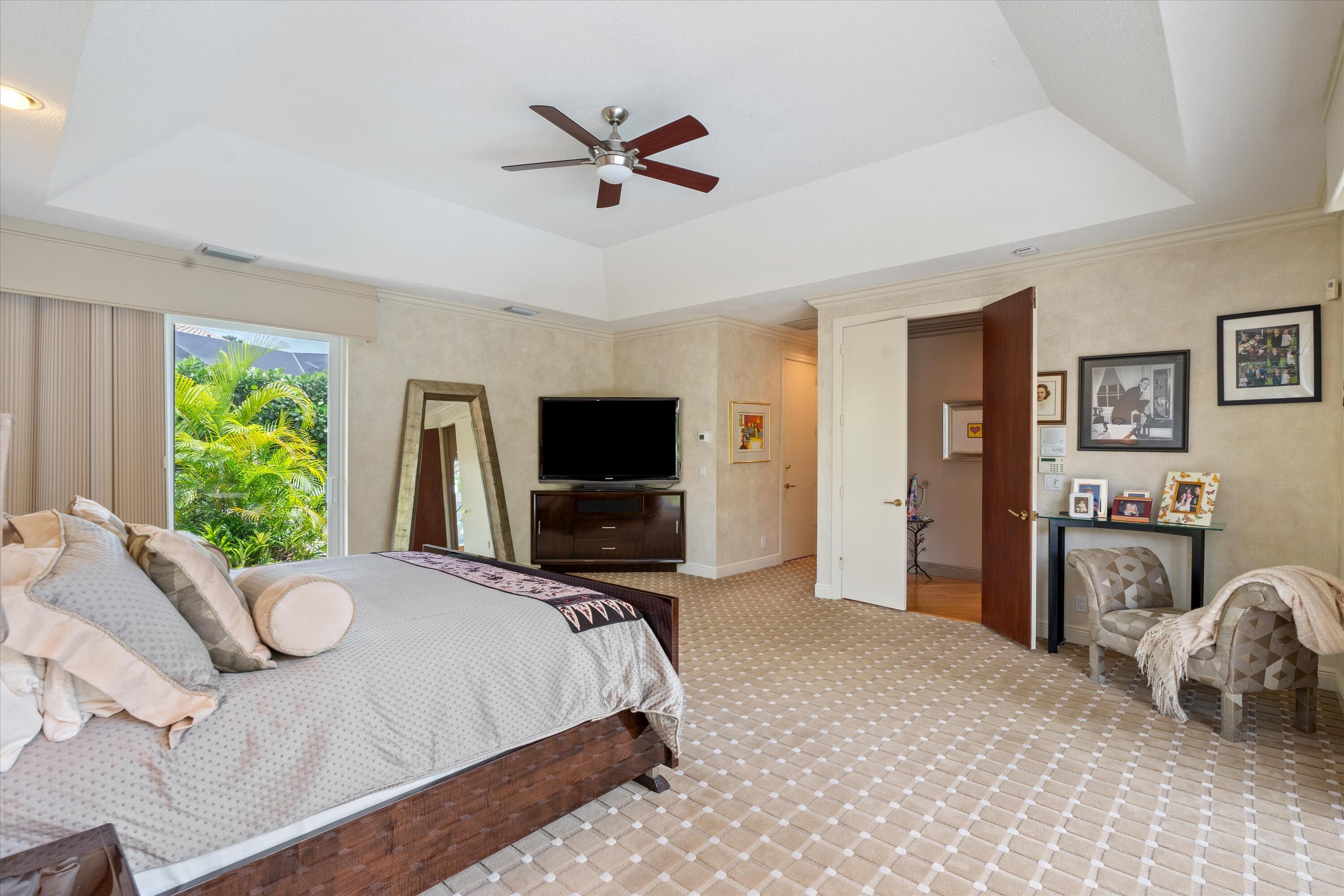 2514 NW 64th Boulevard