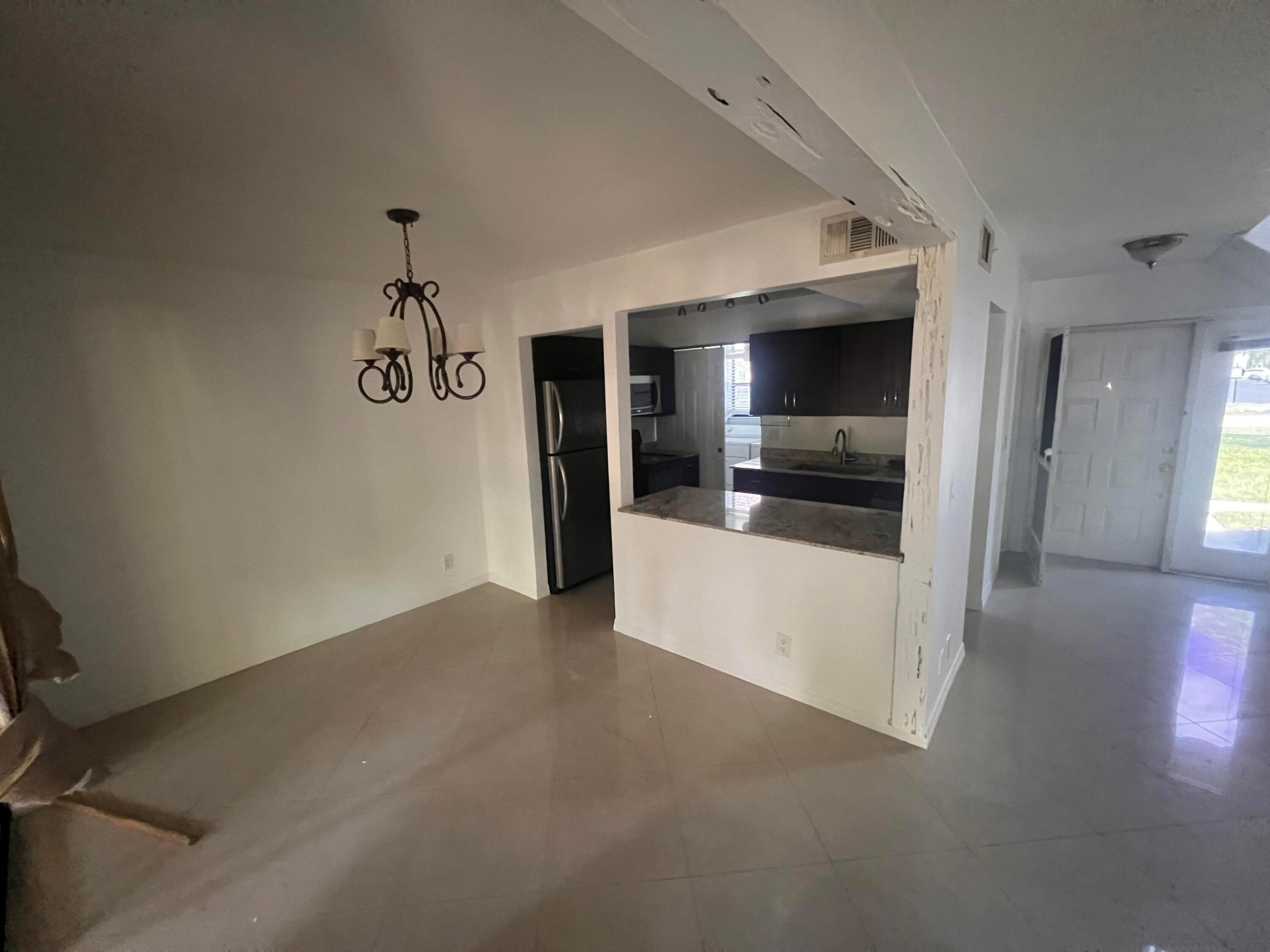 7200 NW 2nd Avenue 118