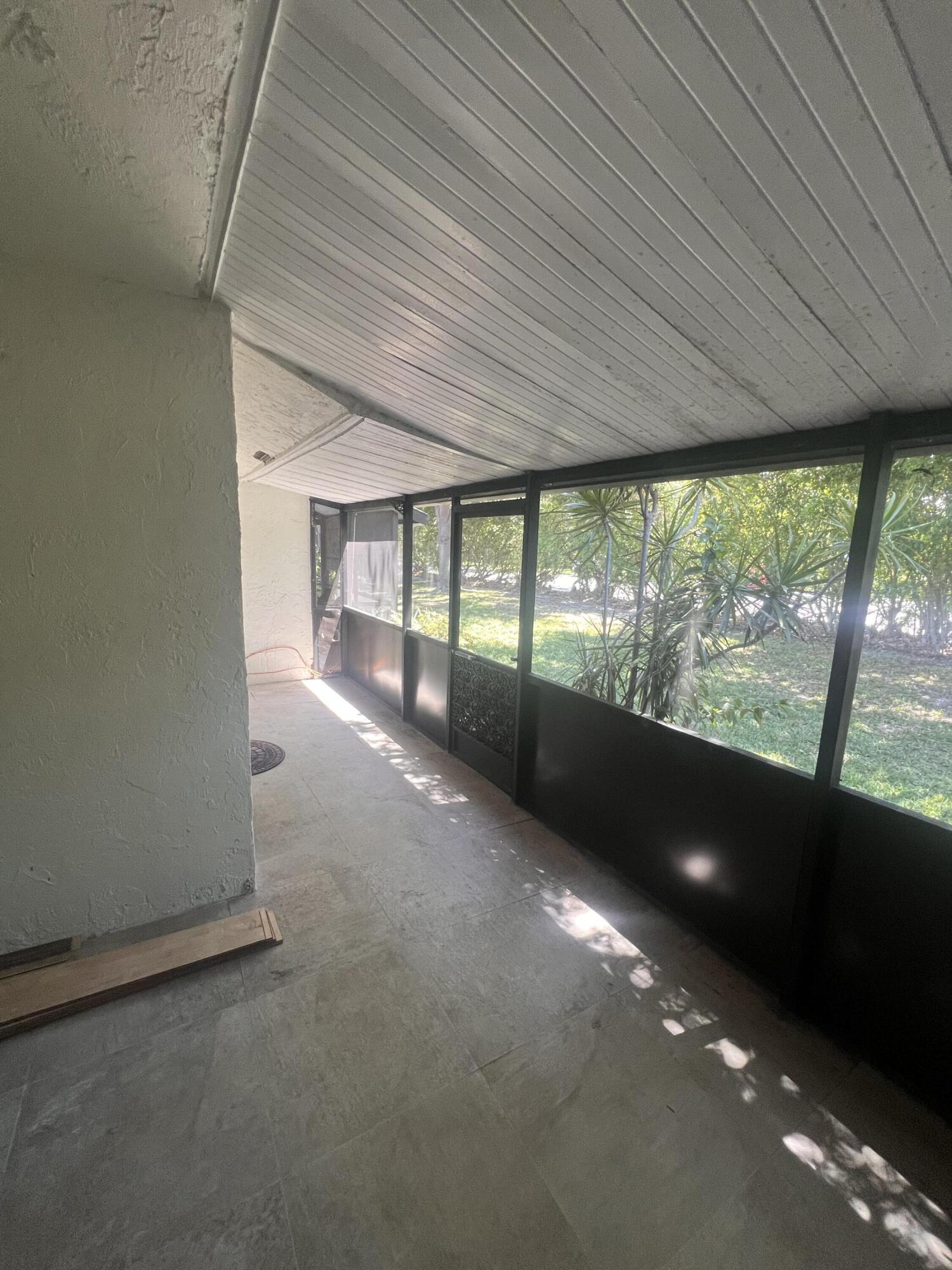 7200 NW 2nd Avenue 118