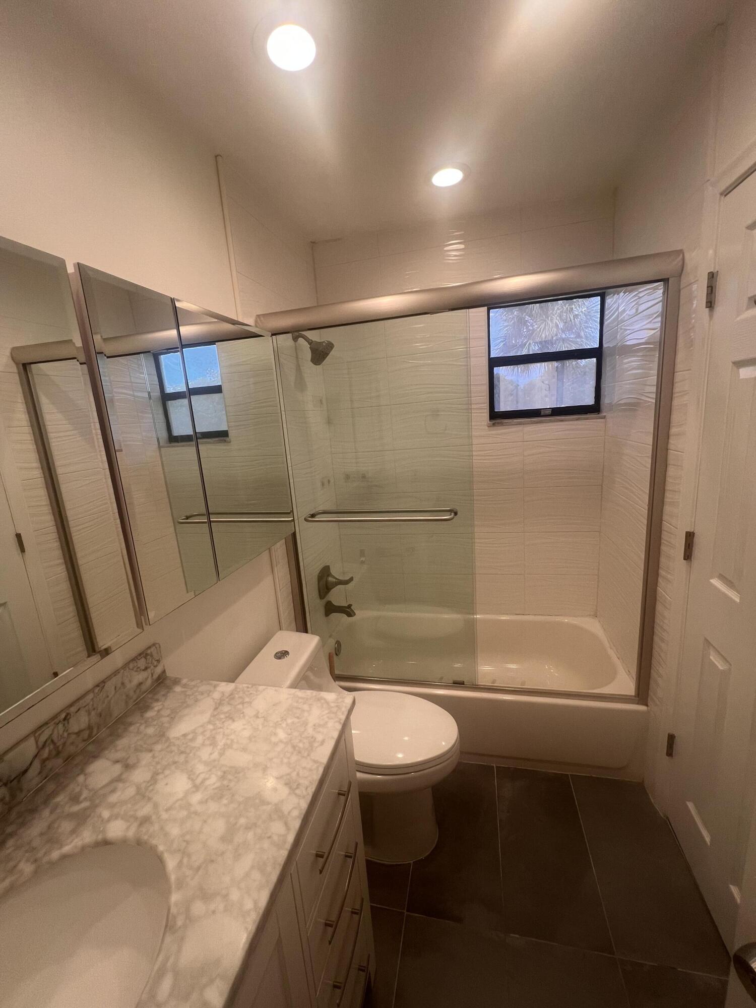 7200 NW 2nd Avenue 118