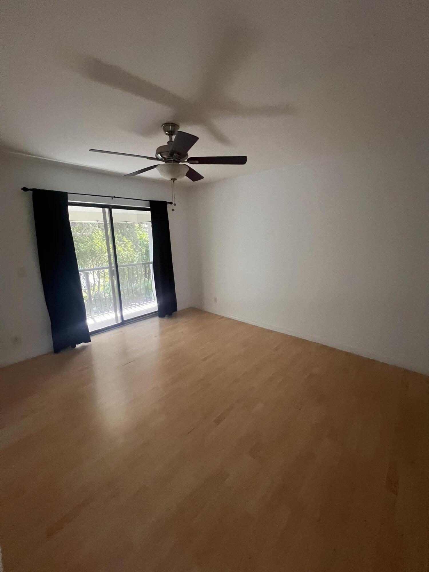 7200 NW 2nd Avenue 118