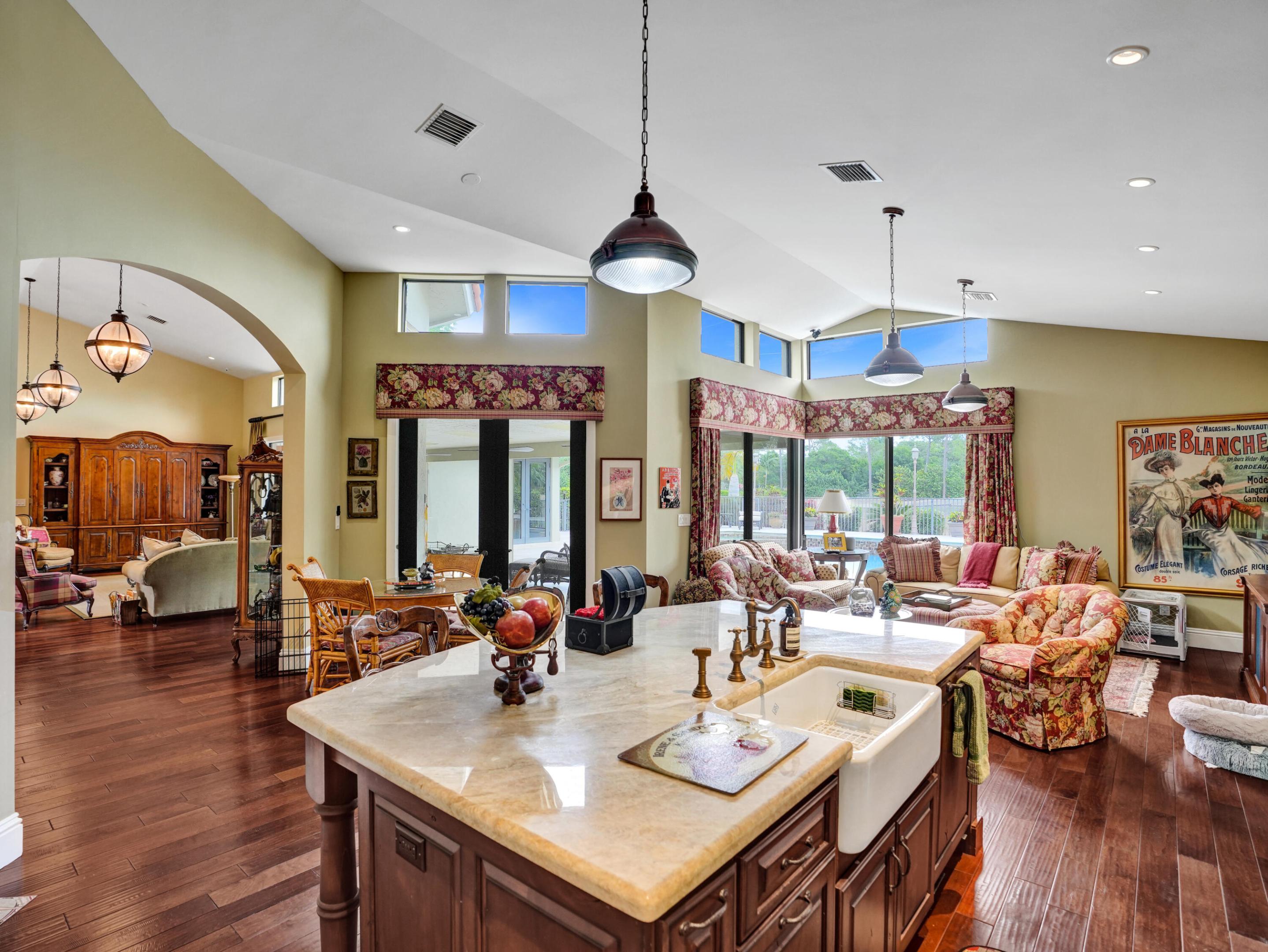 10646 Boca Woods Lane