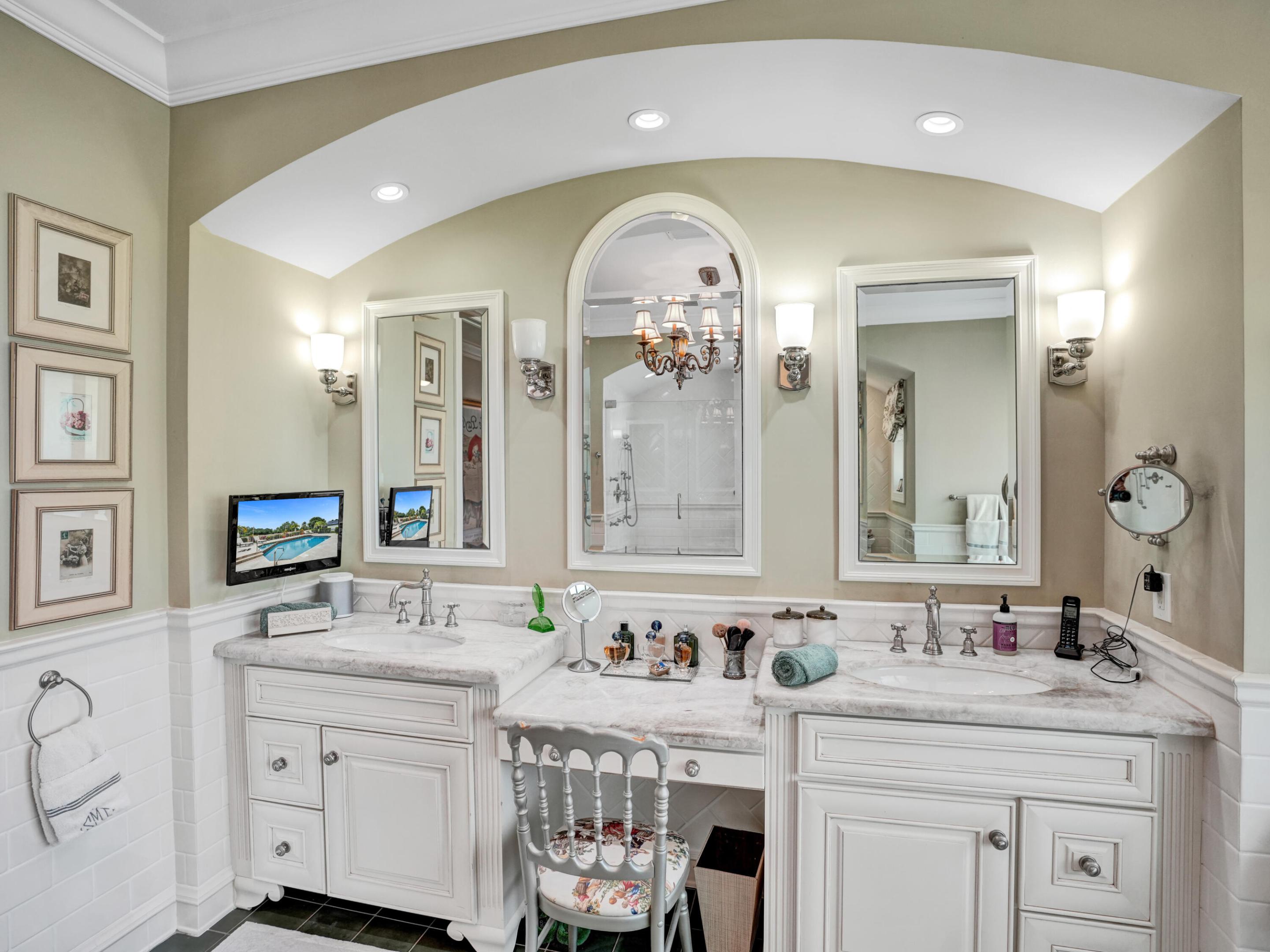 10646 Boca Woods Lane