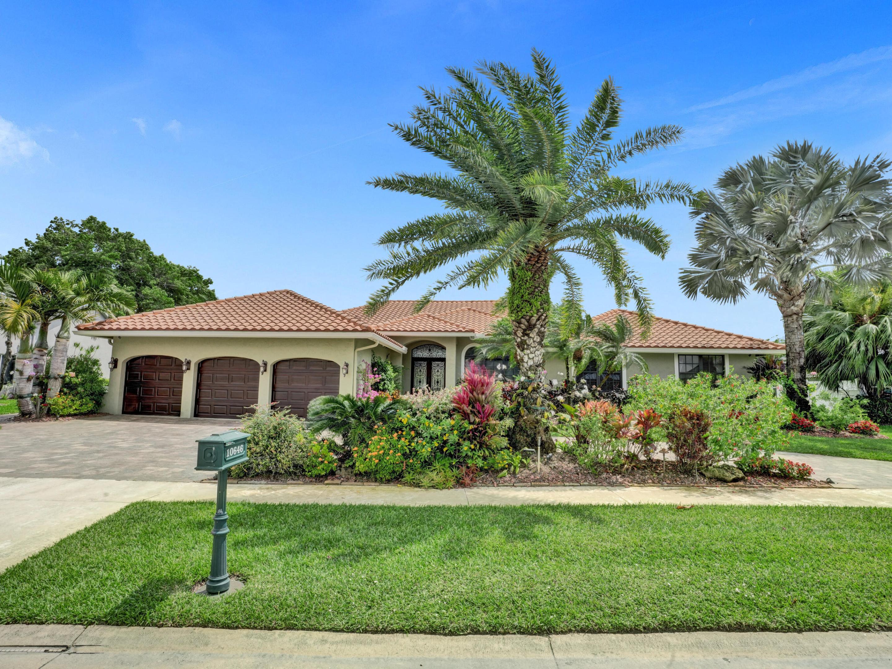 10646 Boca Woods Lane