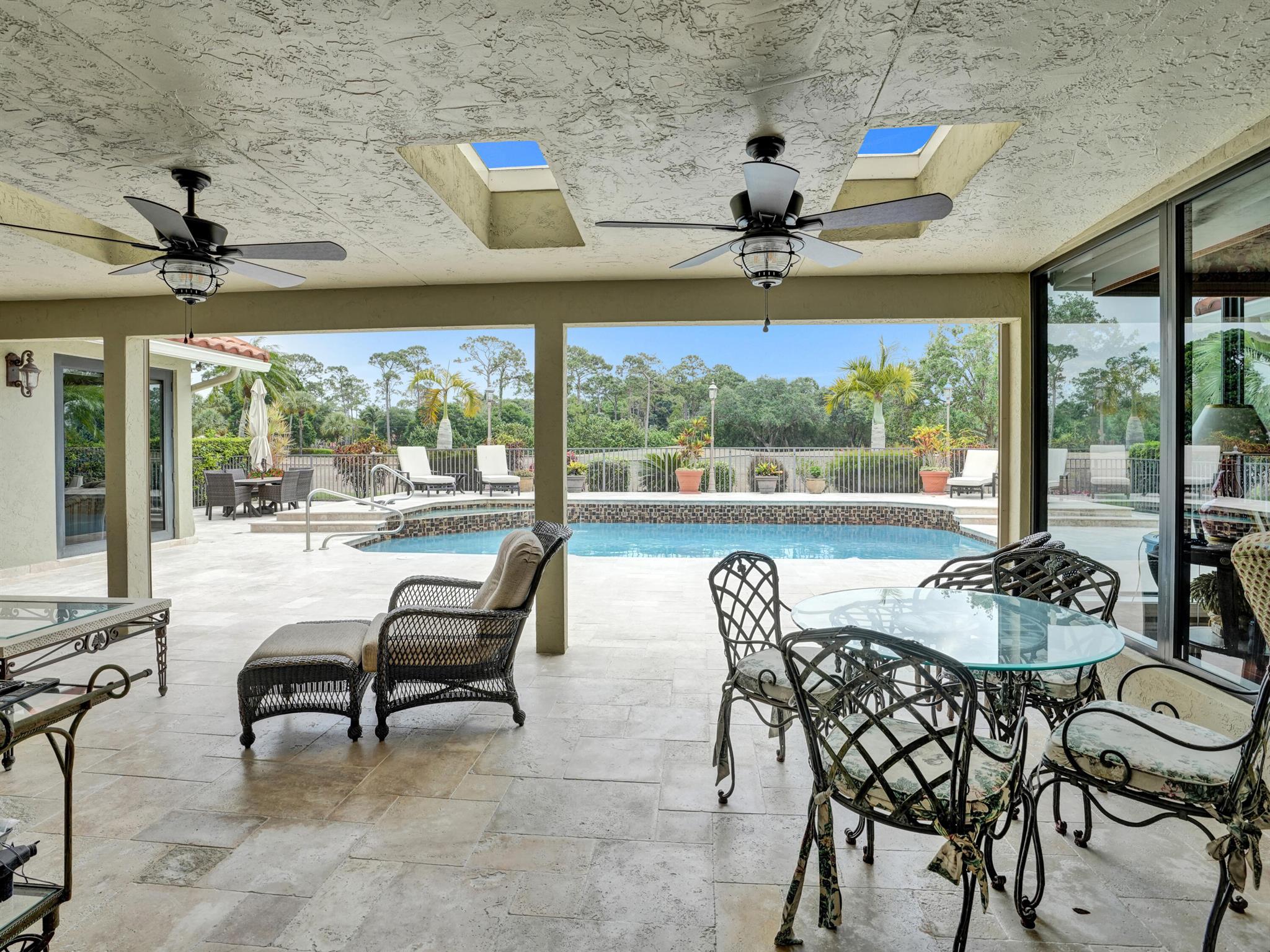 10646 Boca Woods Lane