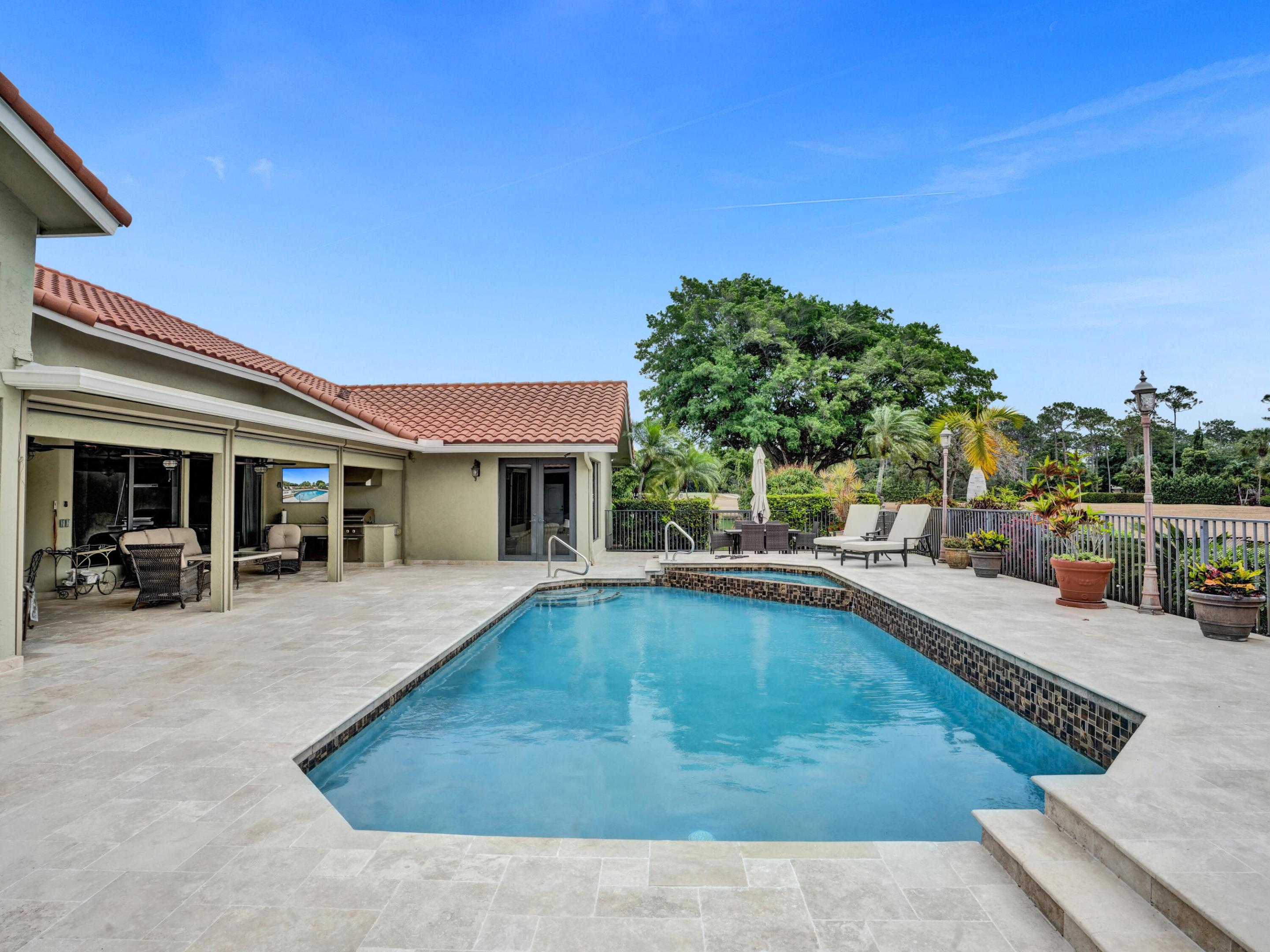 10646 Boca Woods Lane