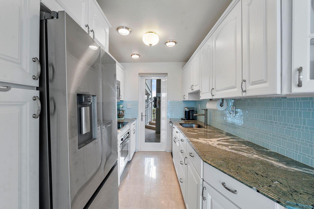 1221 Hillsboro Mile 36b