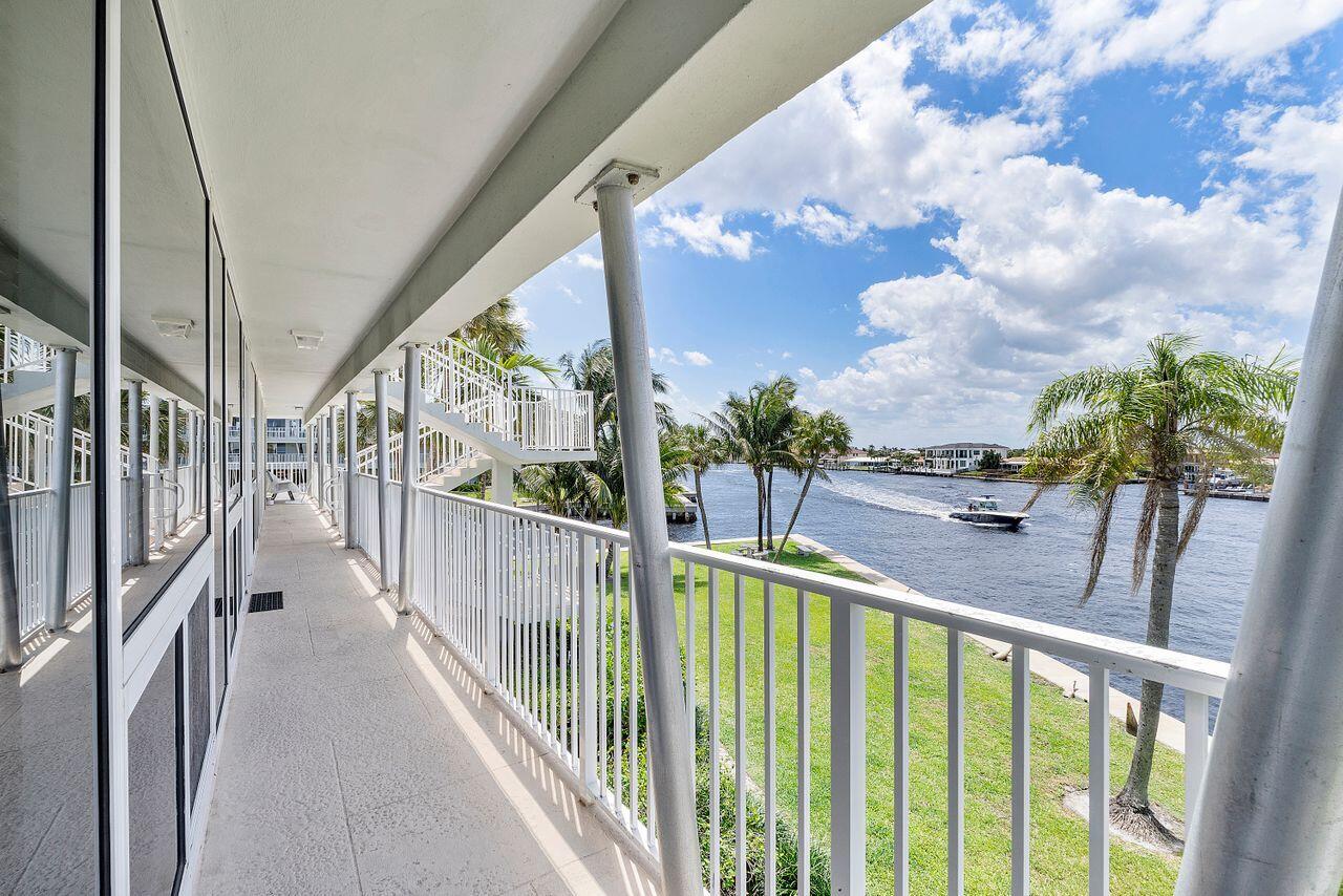 1221 Hillsboro Mile 36b