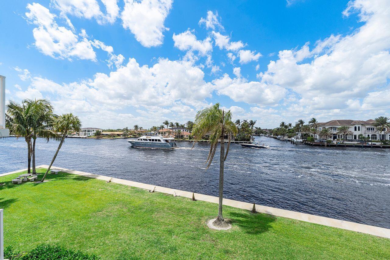 1221 Hillsboro Mile 36b