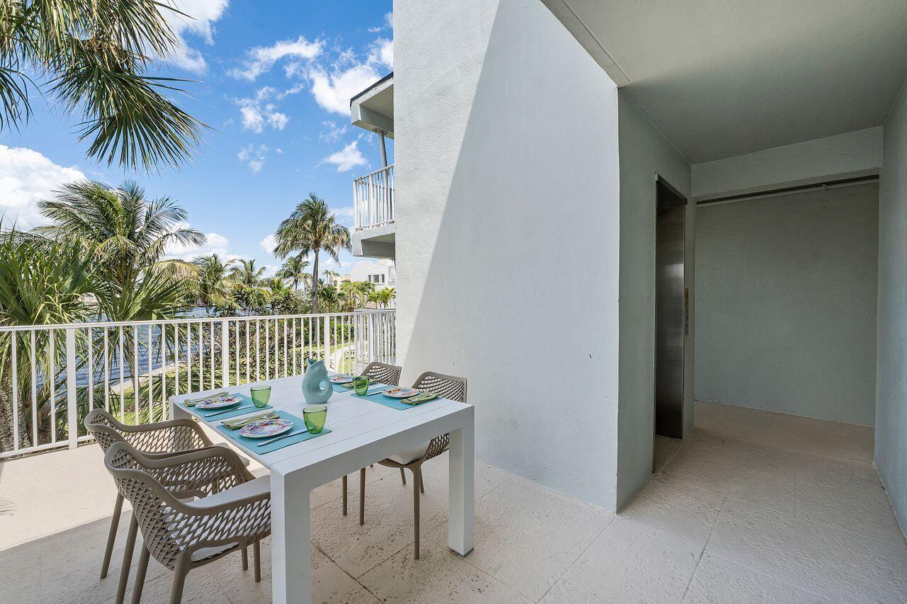 1221 Hillsboro Mile 36b