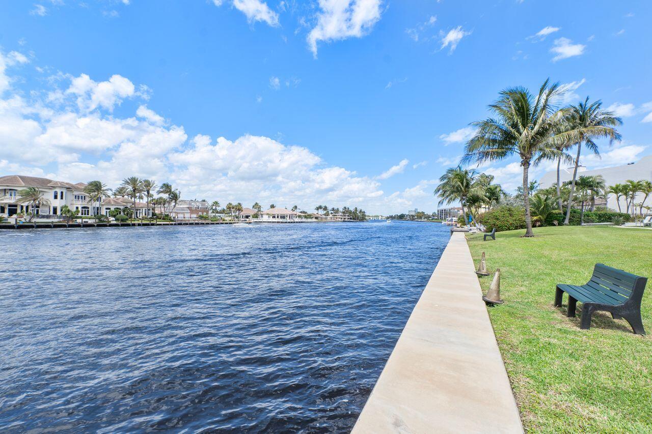 1221 Hillsboro Mile 36b