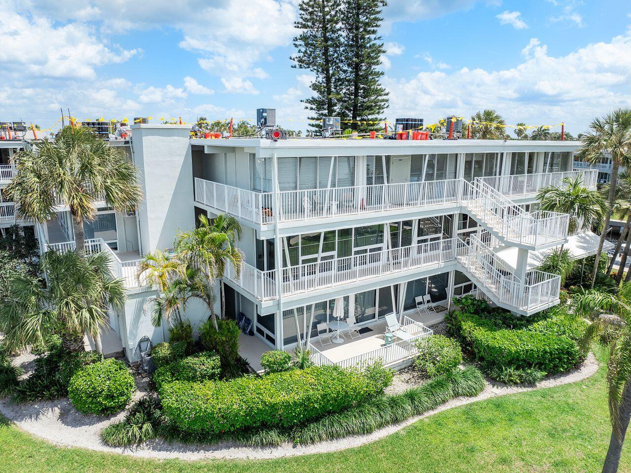 1221 Hillsboro Mile 36b