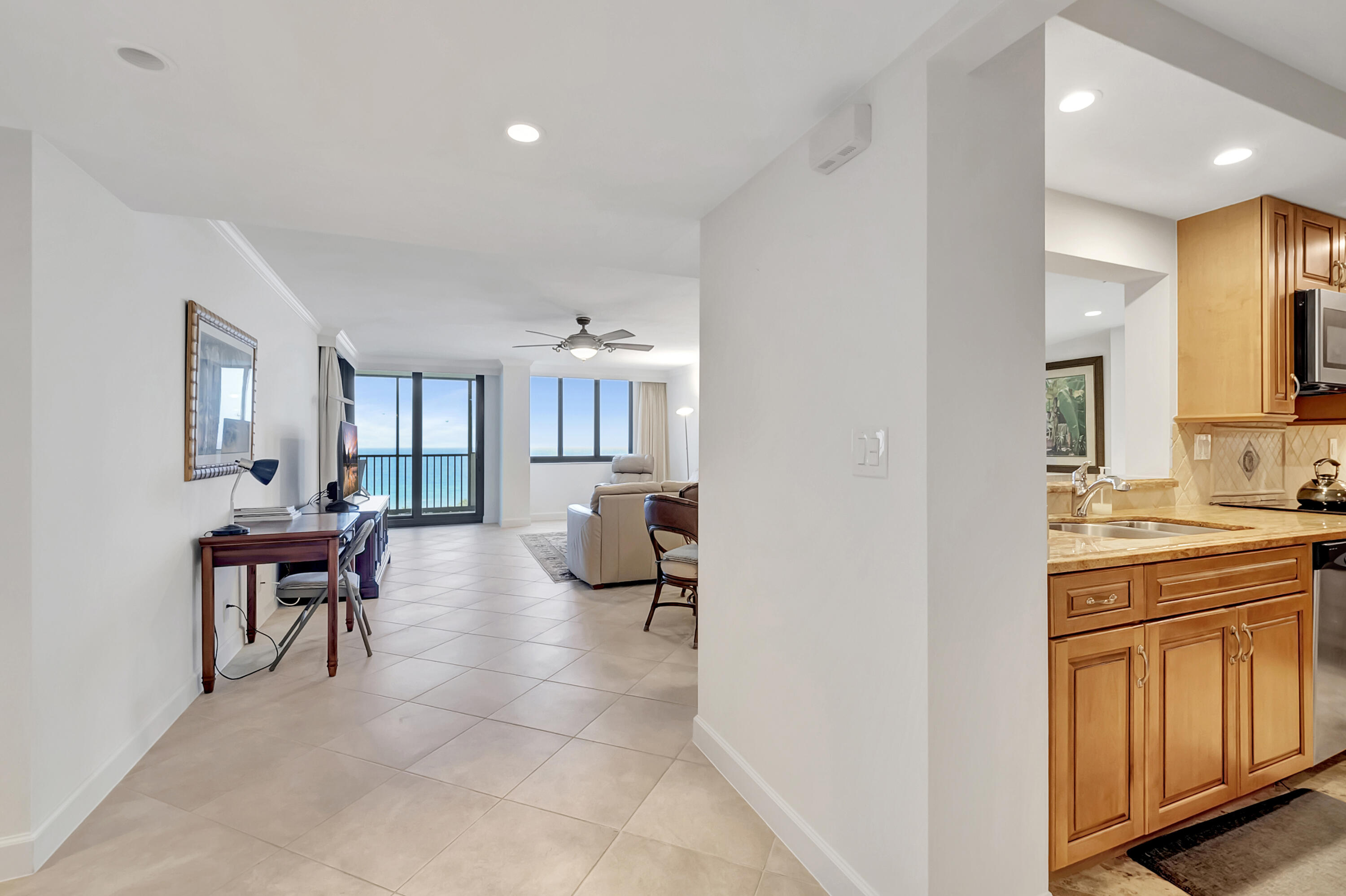 3400 S Ocean Boulevard 11b