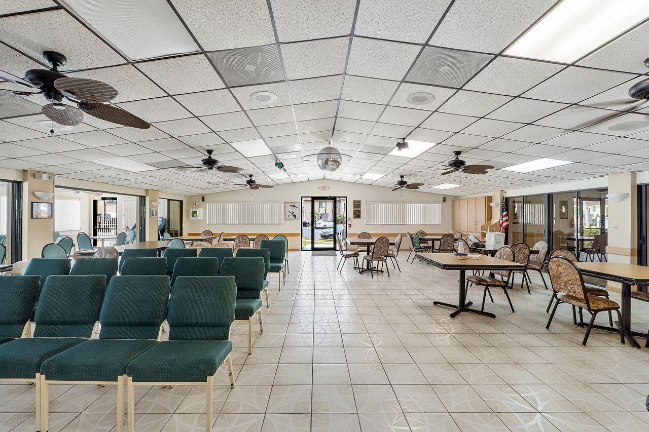 241 Pine Hov Cir Circle D-2