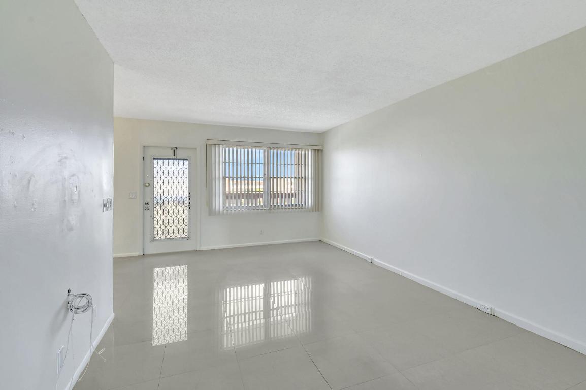 4024 Newcastle B 4024