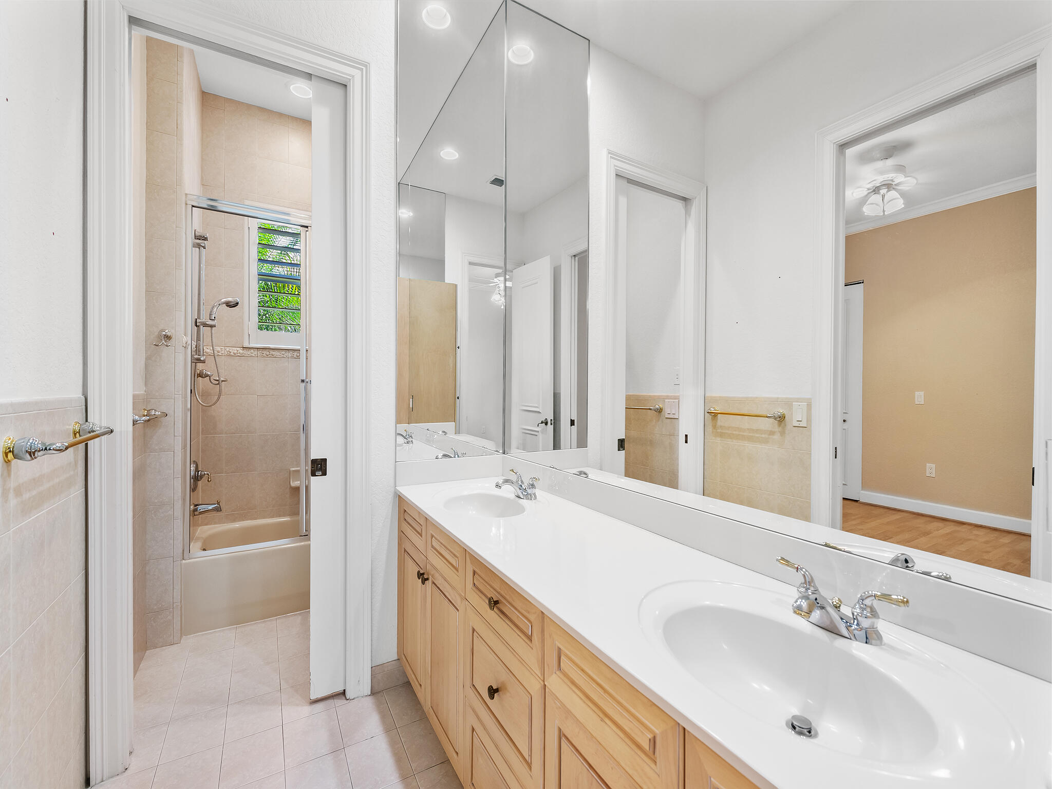 12800 Kapok Lane, Davie