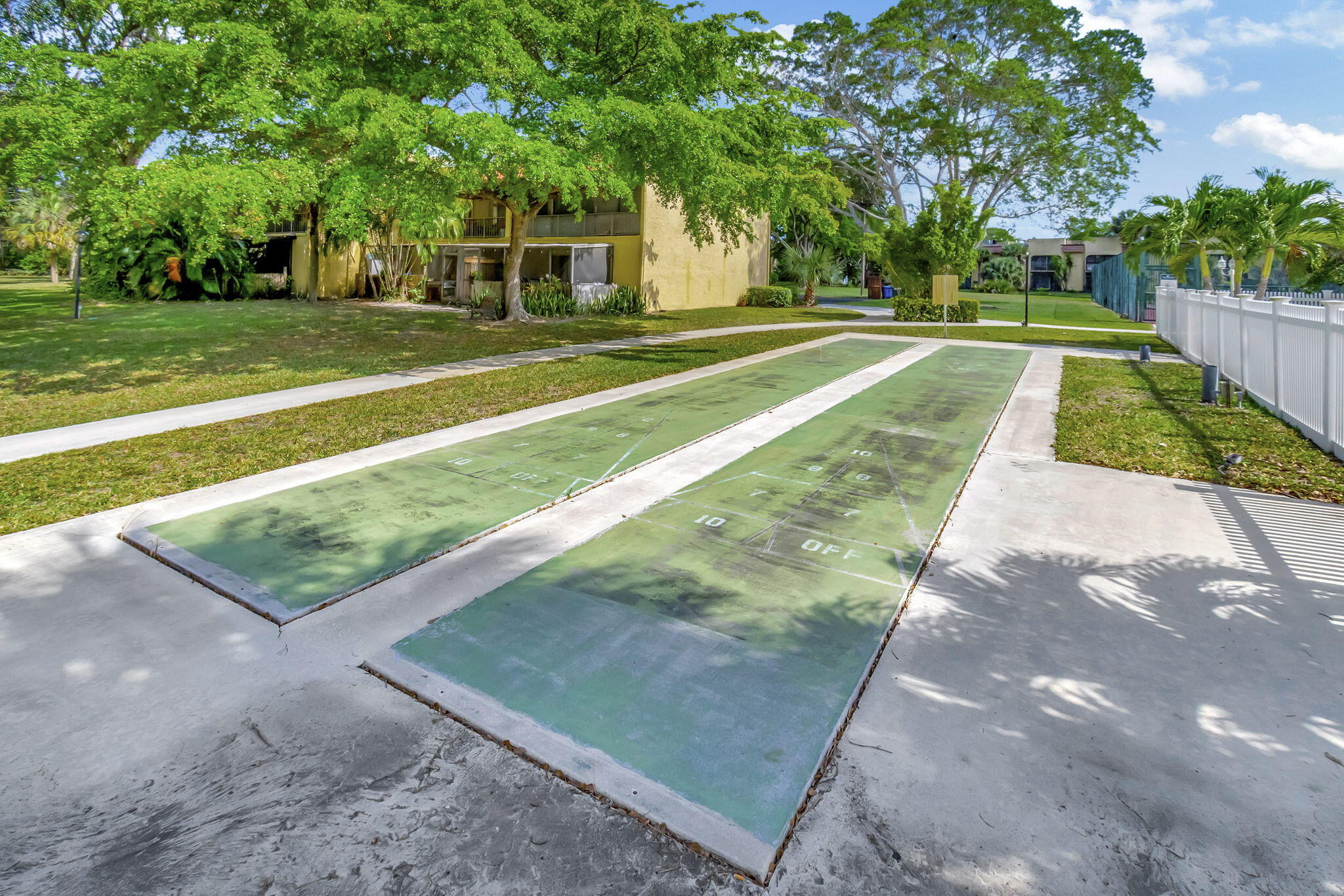 836 SW 9th Street Circle 103