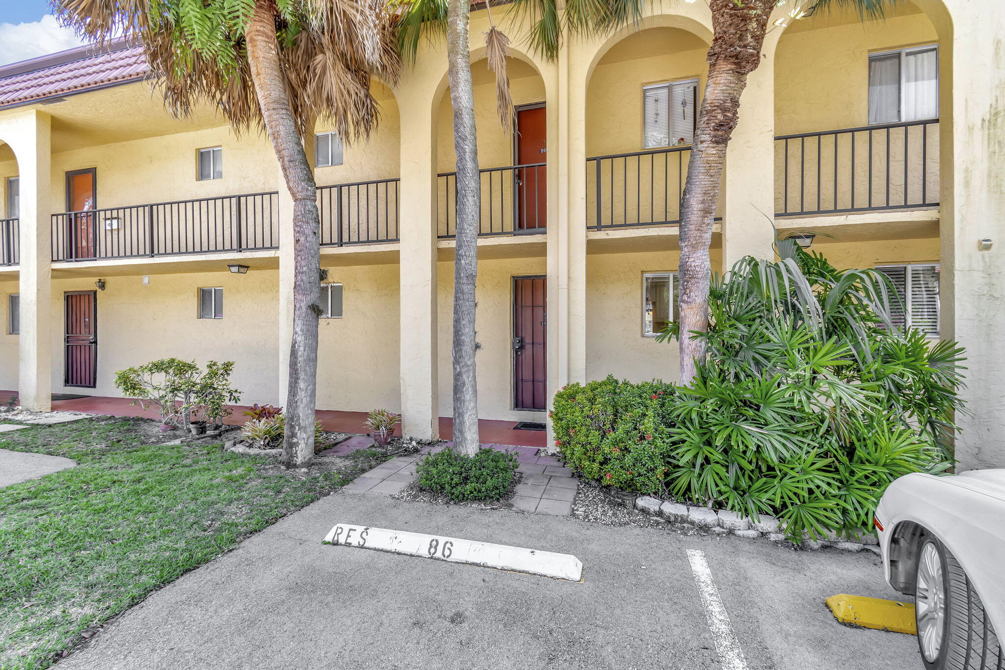 836 SW 9th Street Circle 103