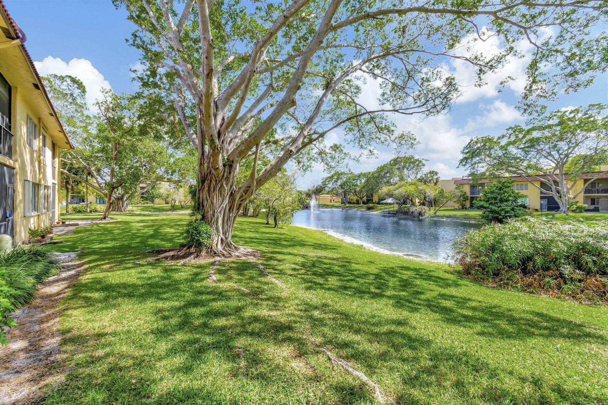 836 SW 9th Street Circle 103