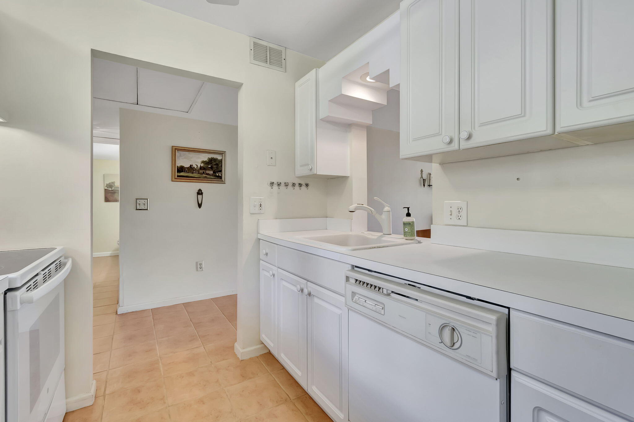 836 SW 9th Street Circle 103