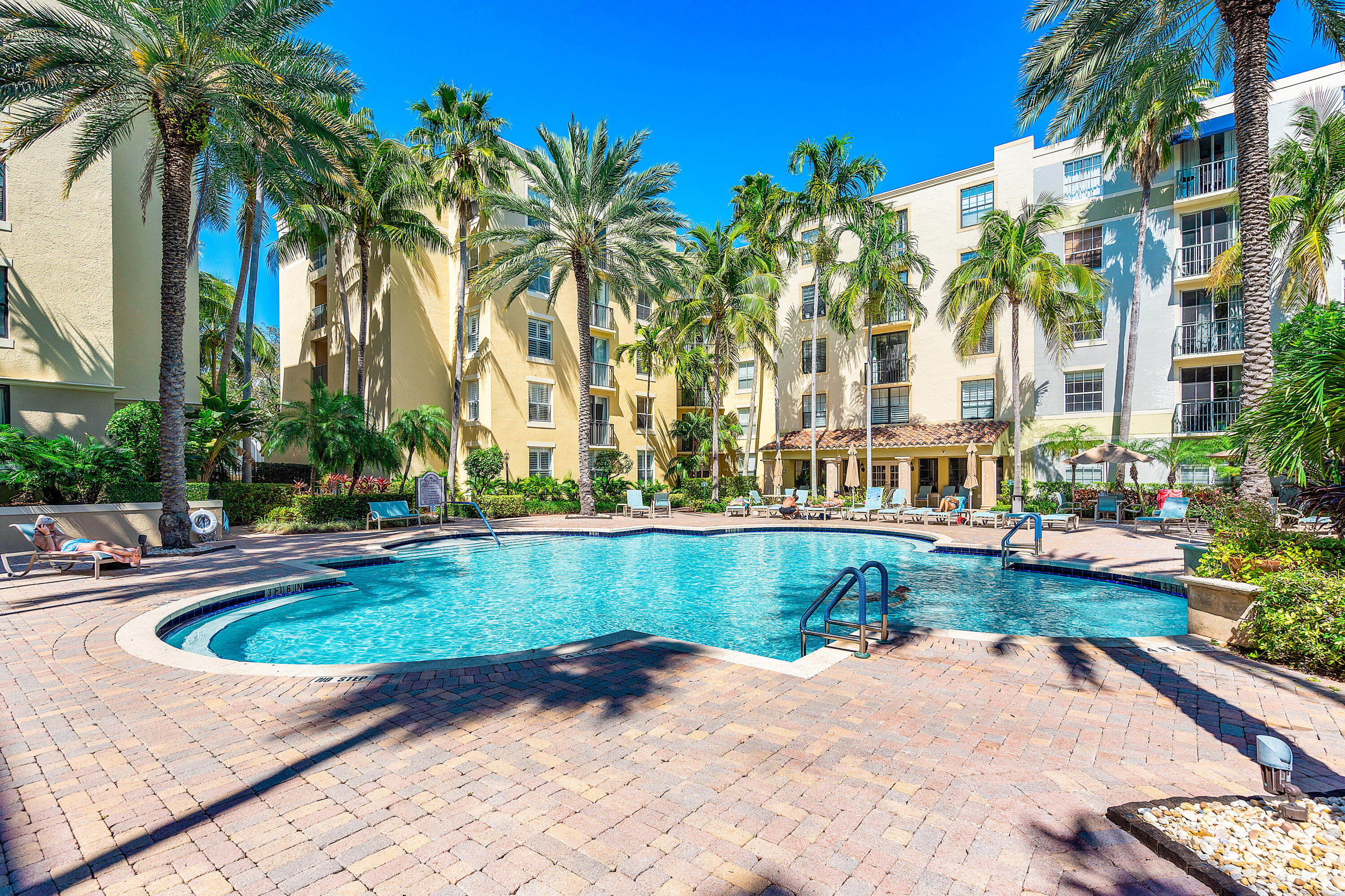 651 Okeechobee Boulevard 1110