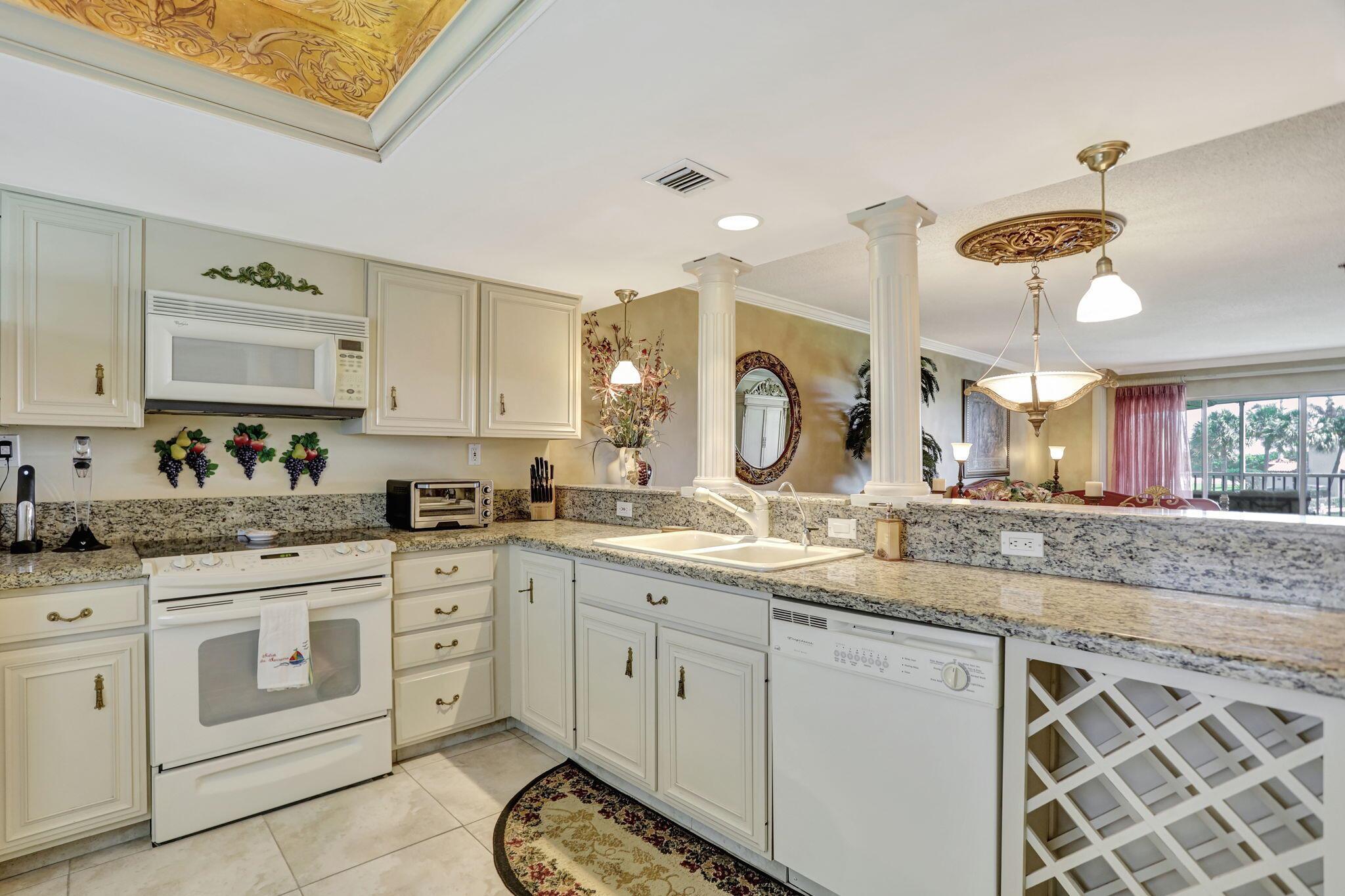 2871 N Ocean Blvd D 216