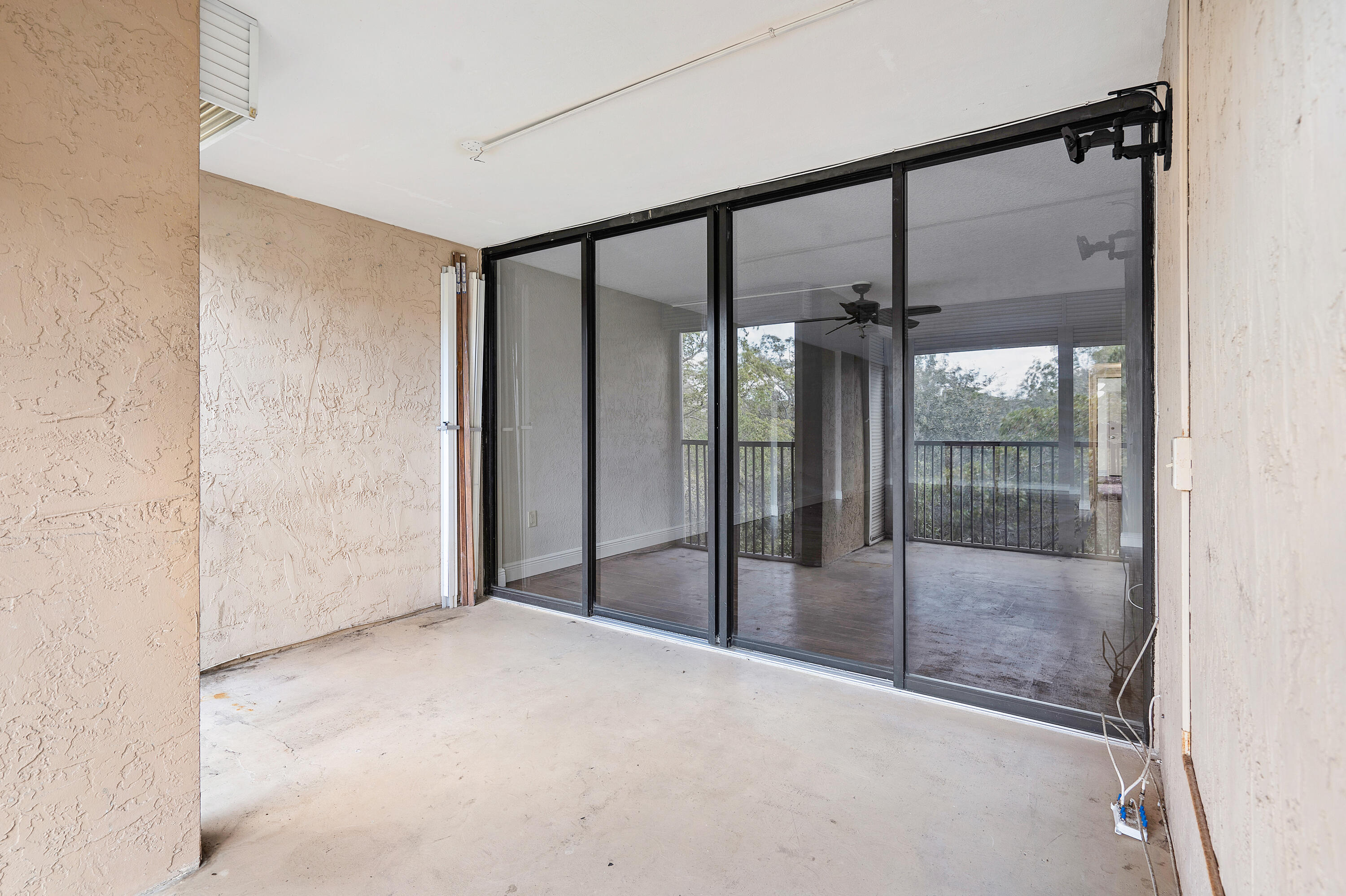 2818 N 46th Avenue K687