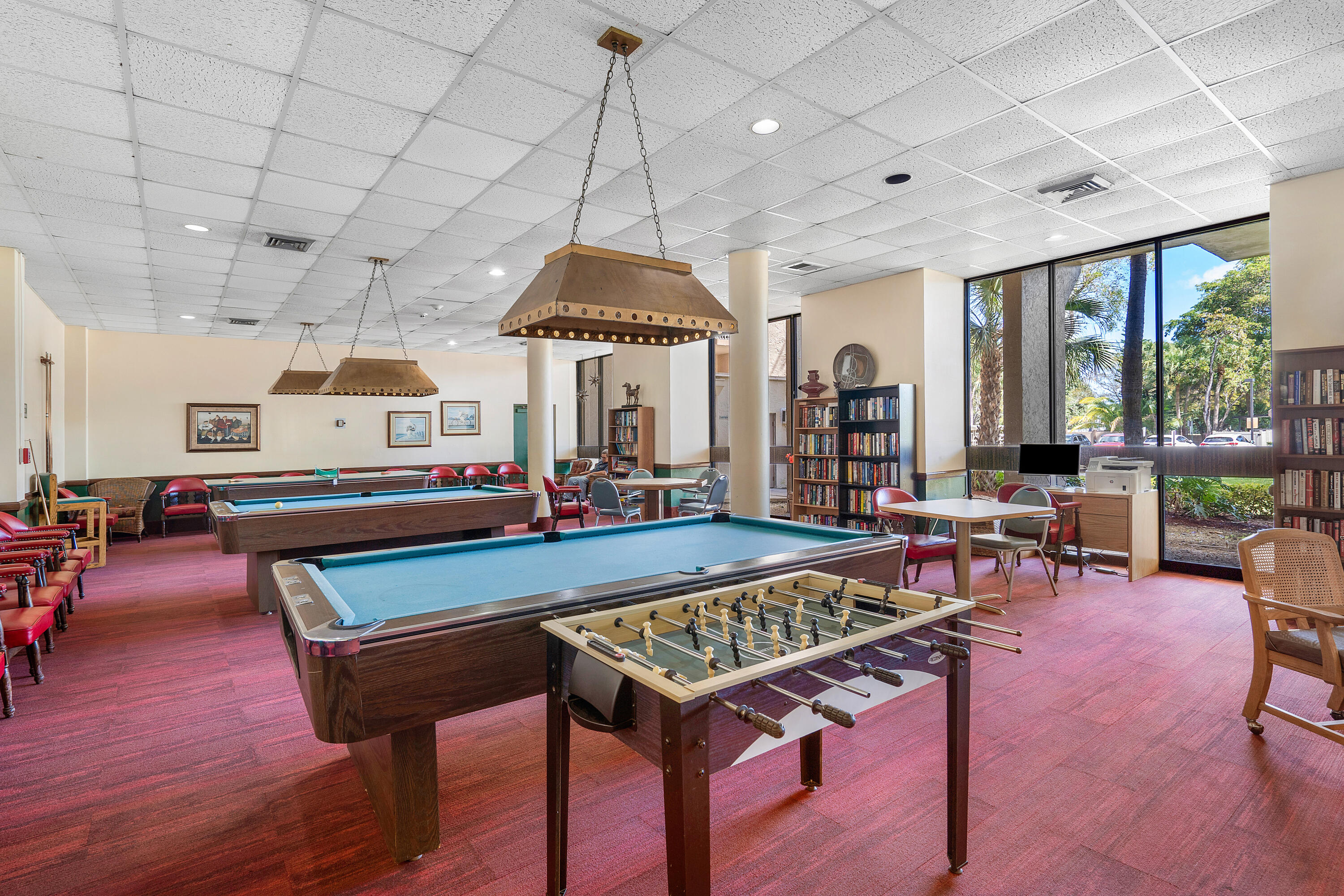 2818 N 46th Avenue K687