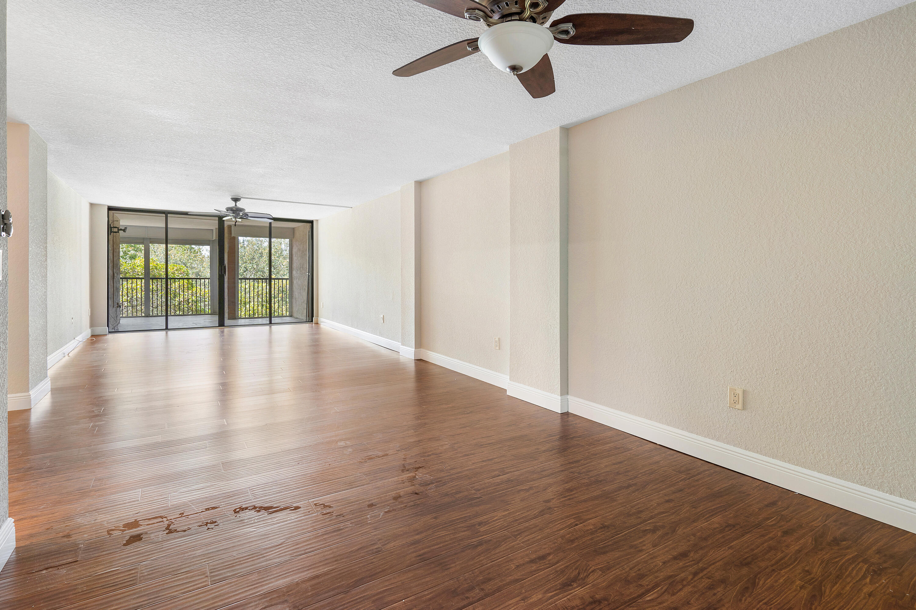 2818 N 46th Avenue K687