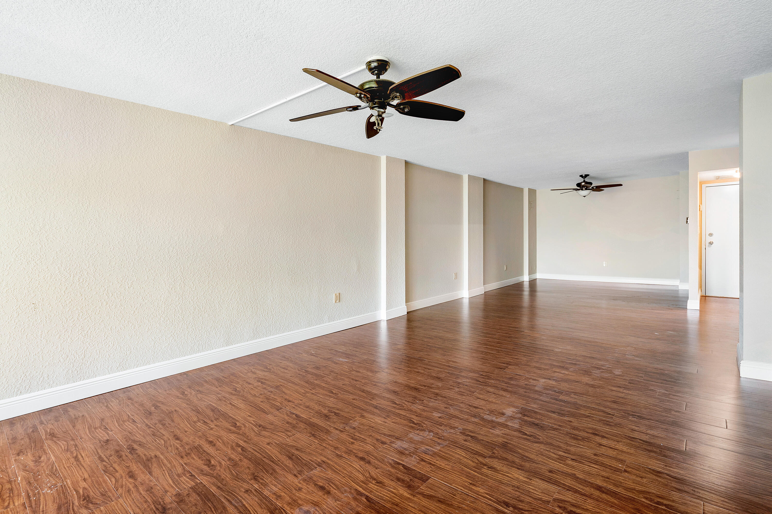 2818 N 46th Avenue K687