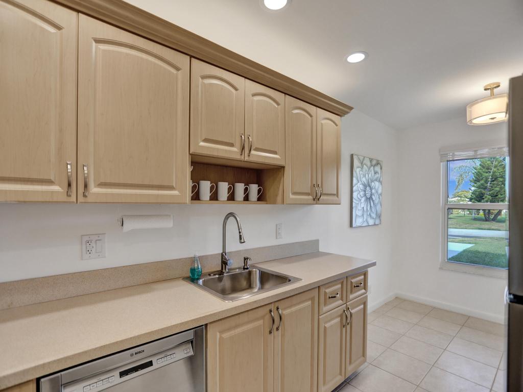 1001 Flame Vine Avenue 103