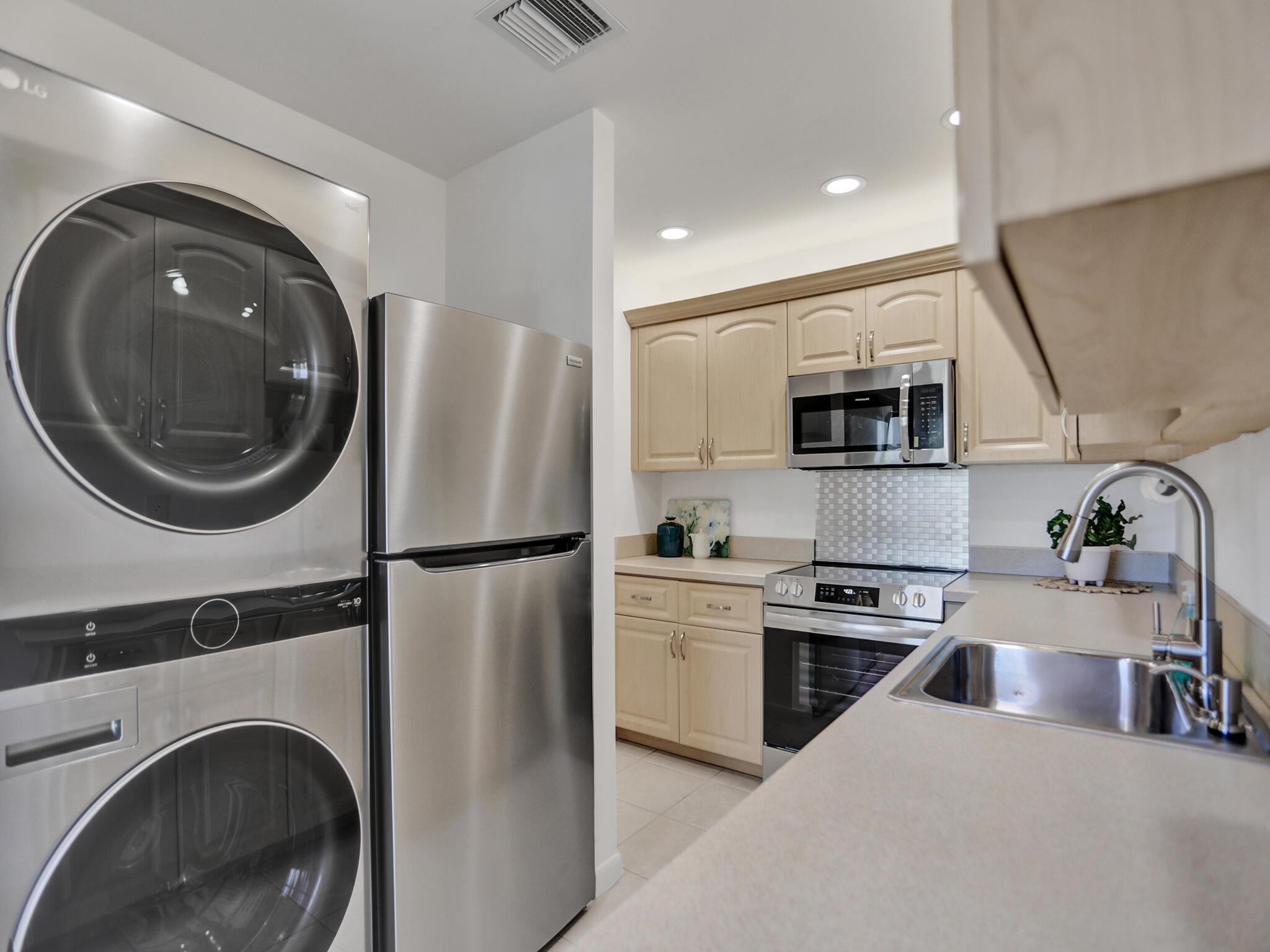 1001 Flame Vine Avenue 103