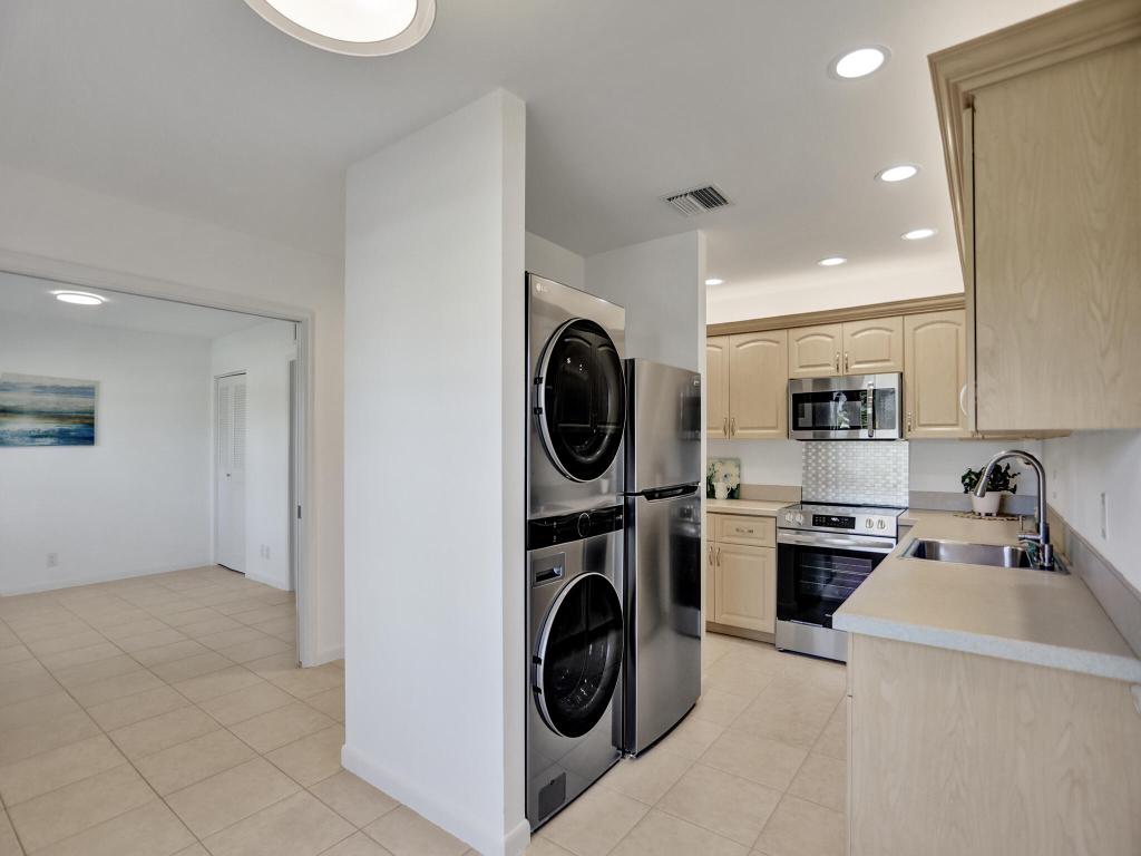 1001 Flame Vine Avenue 103