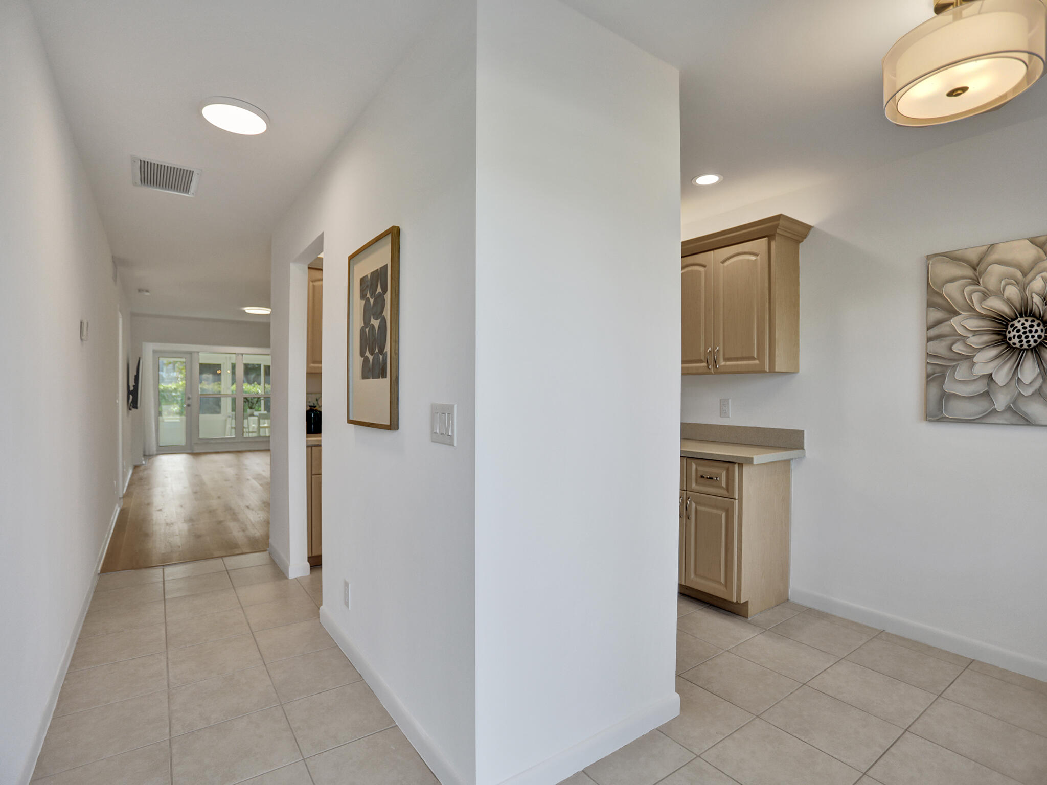 1001 Flame Vine Avenue 103