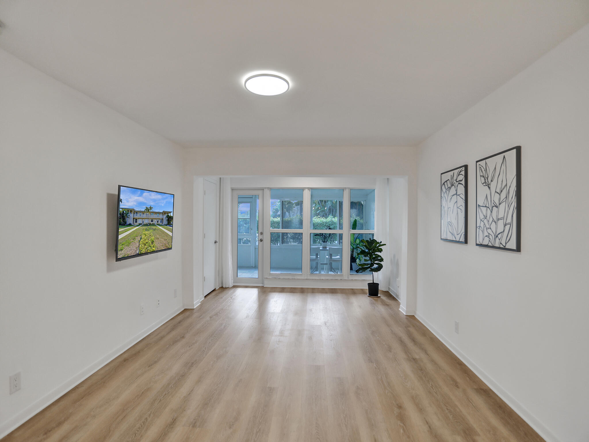 1001 Flame Vine Avenue 103
