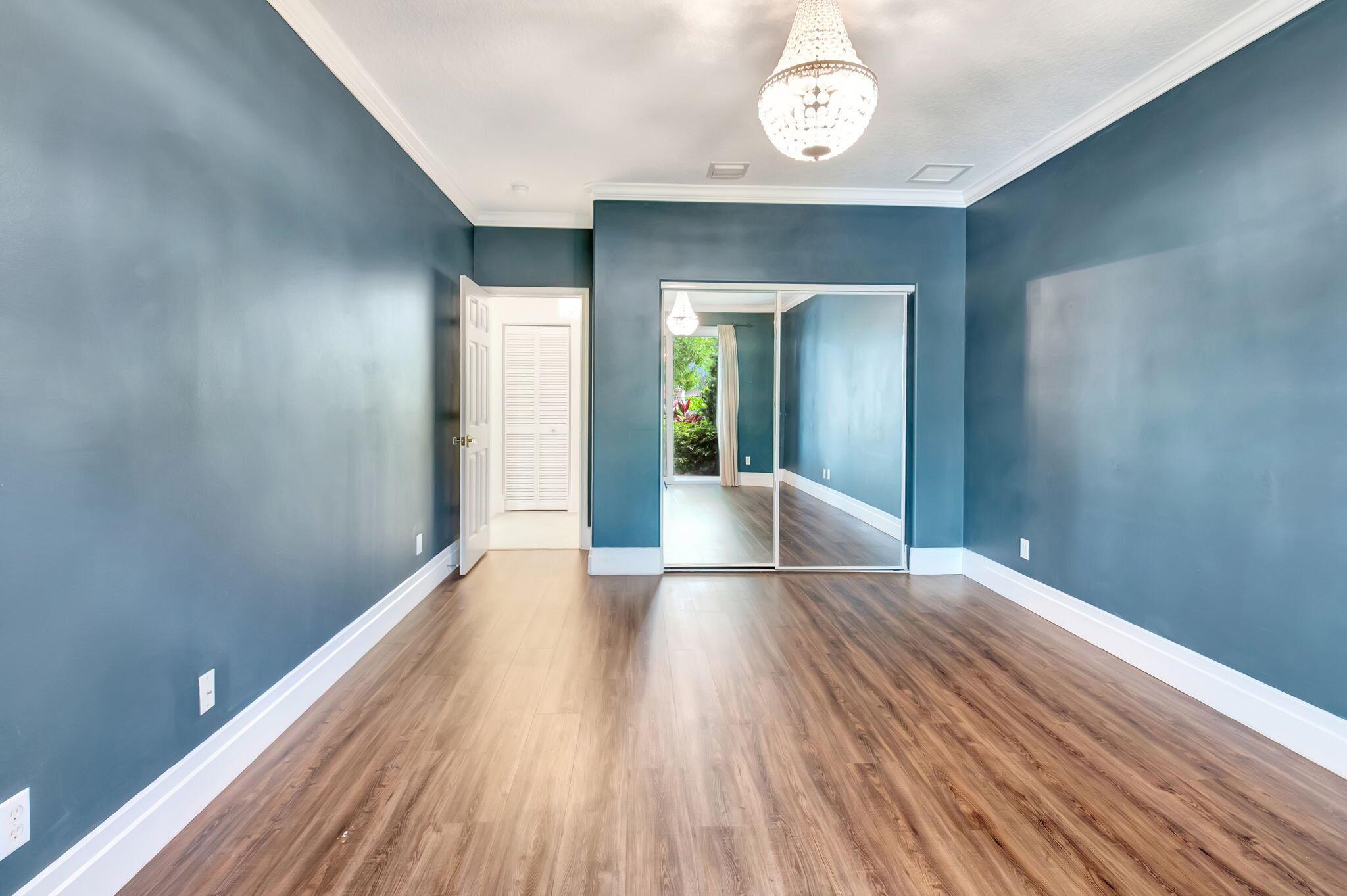 5066 Greenwich Preserve Court