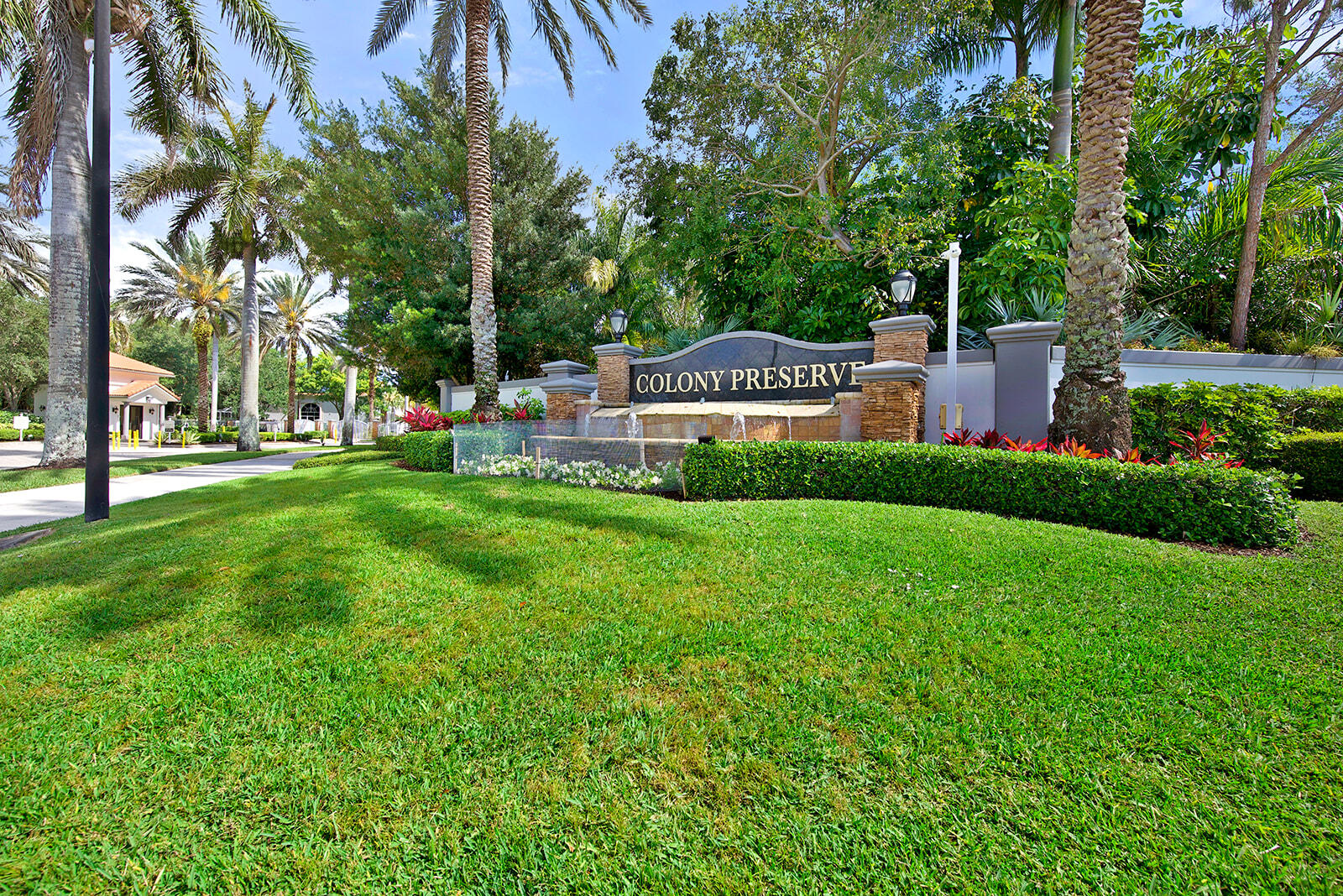 5066 Greenwich Preserve Court