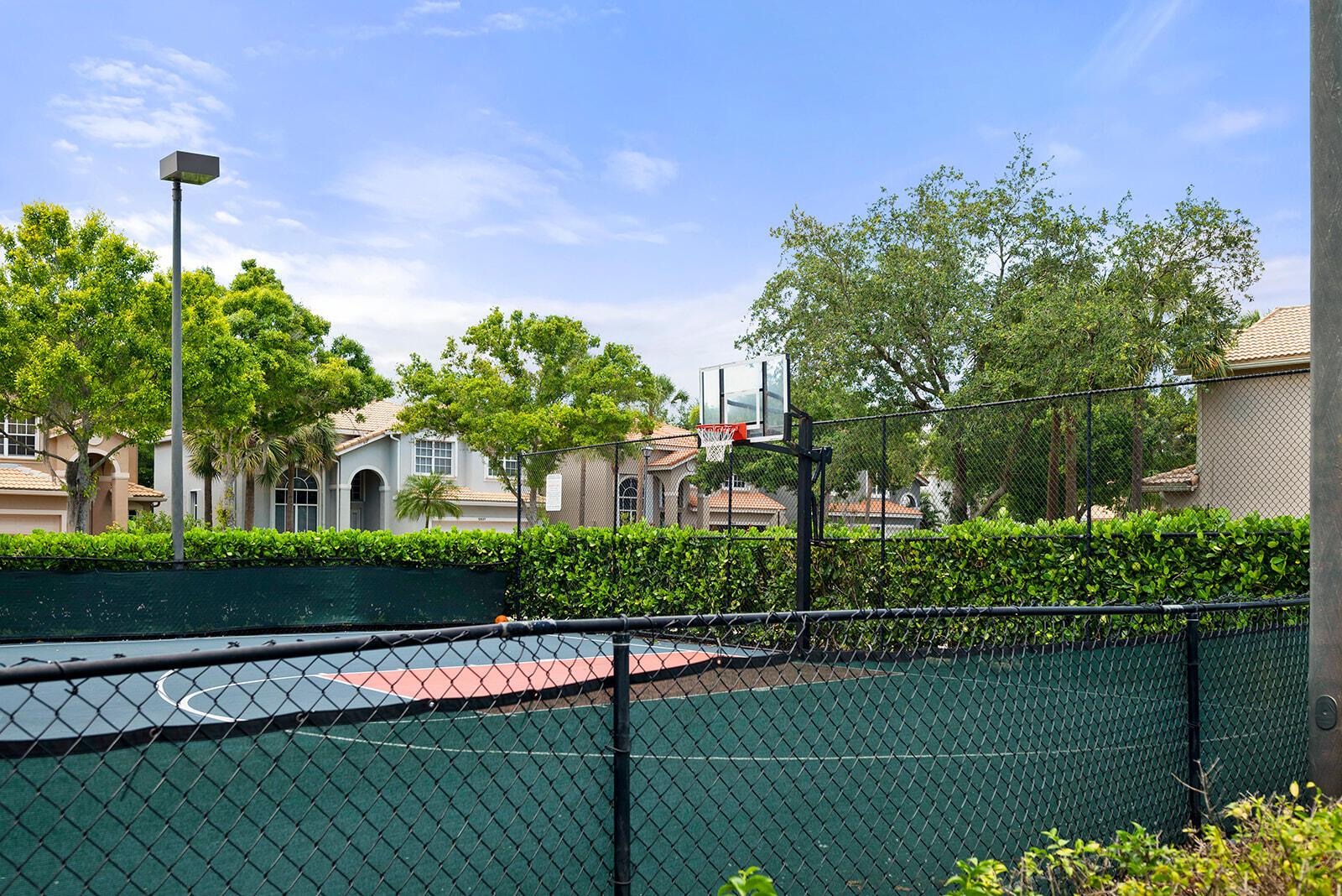 5066 Greenwich Preserve Court