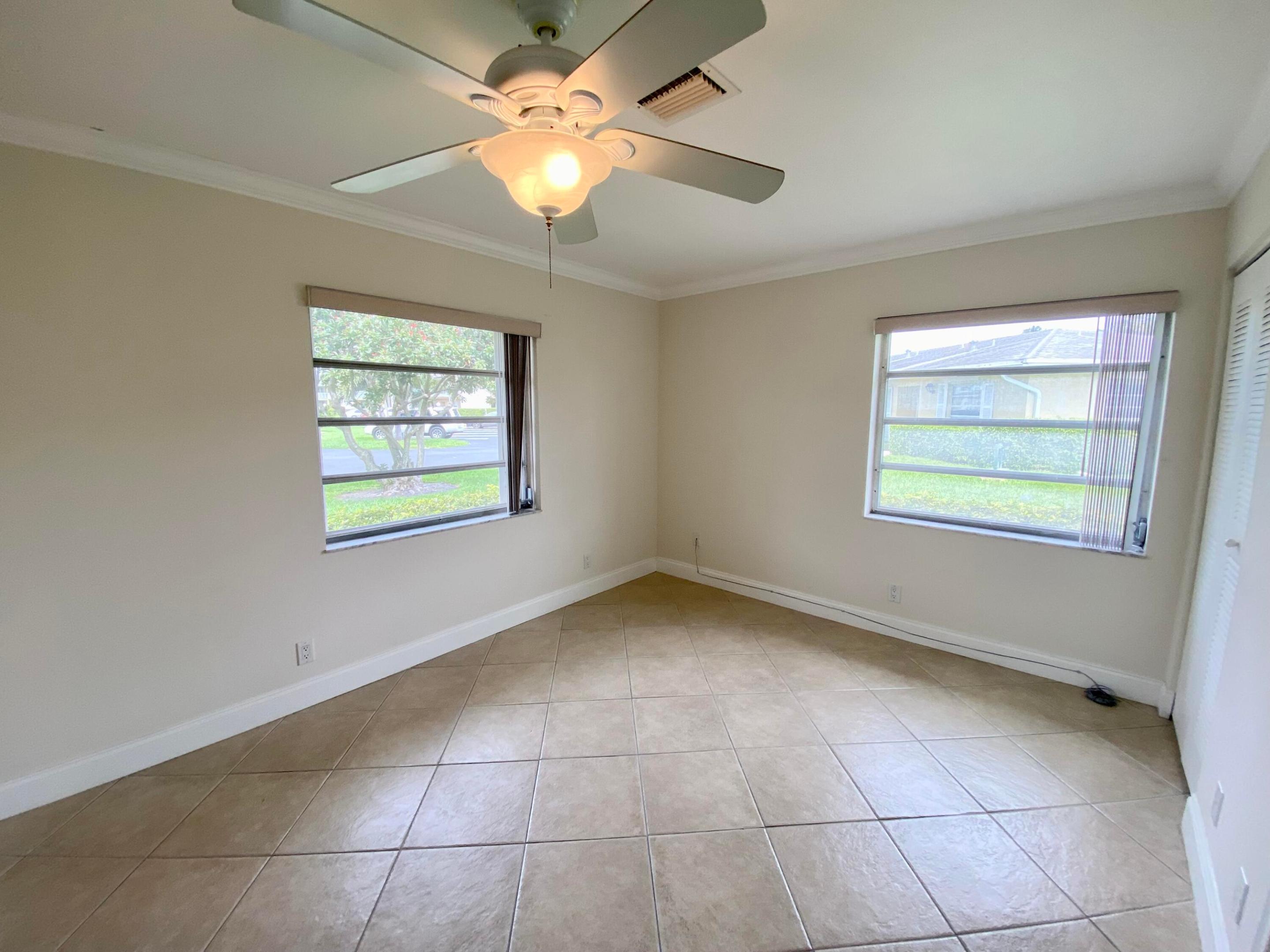 1041 Silk Oak Terrace A