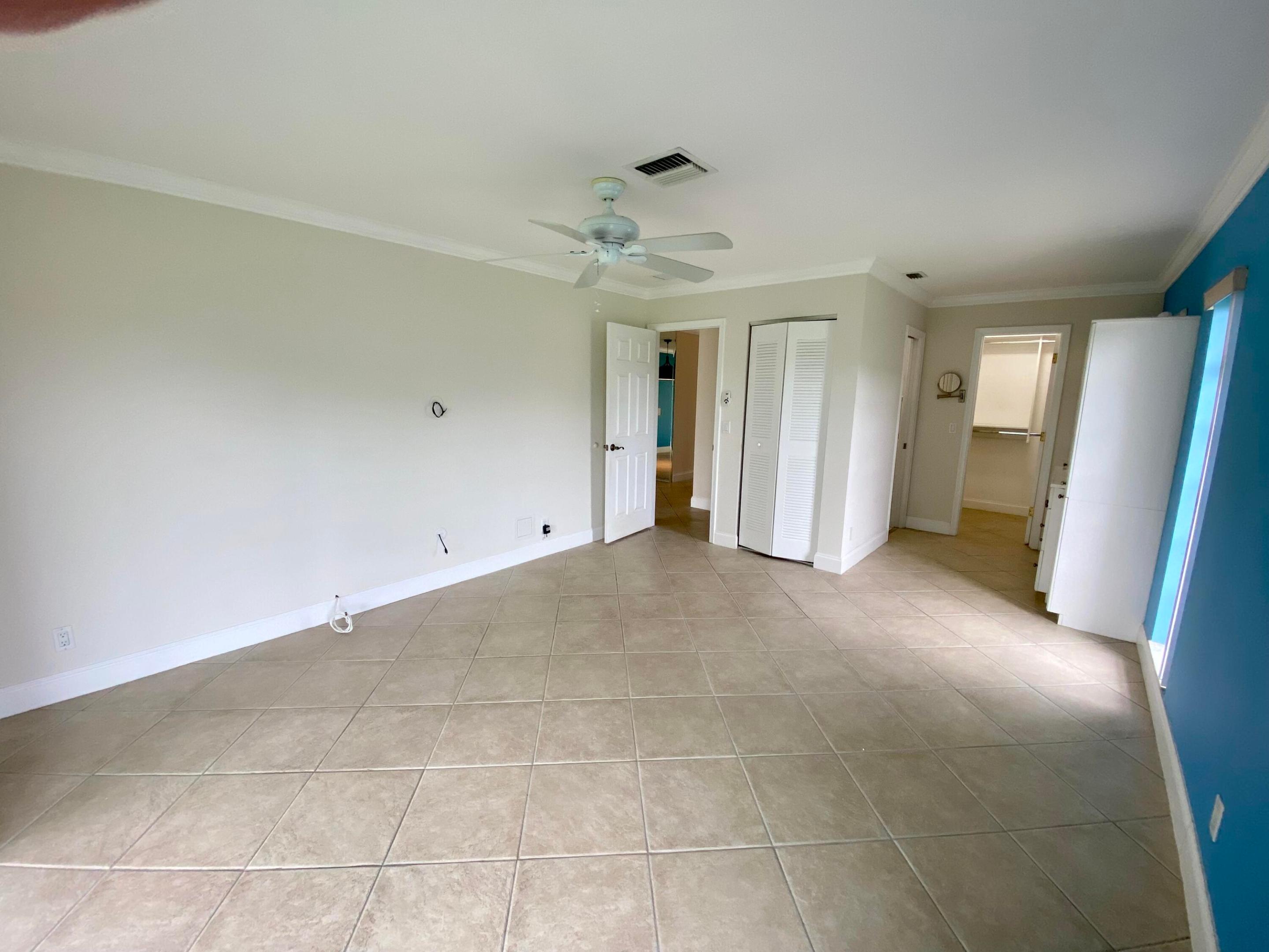 1041 Silk Oak Terrace A