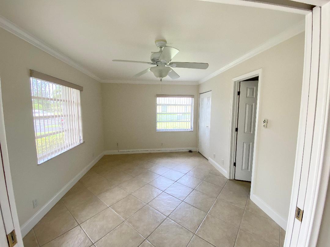 1041 Silk Oak Terrace A