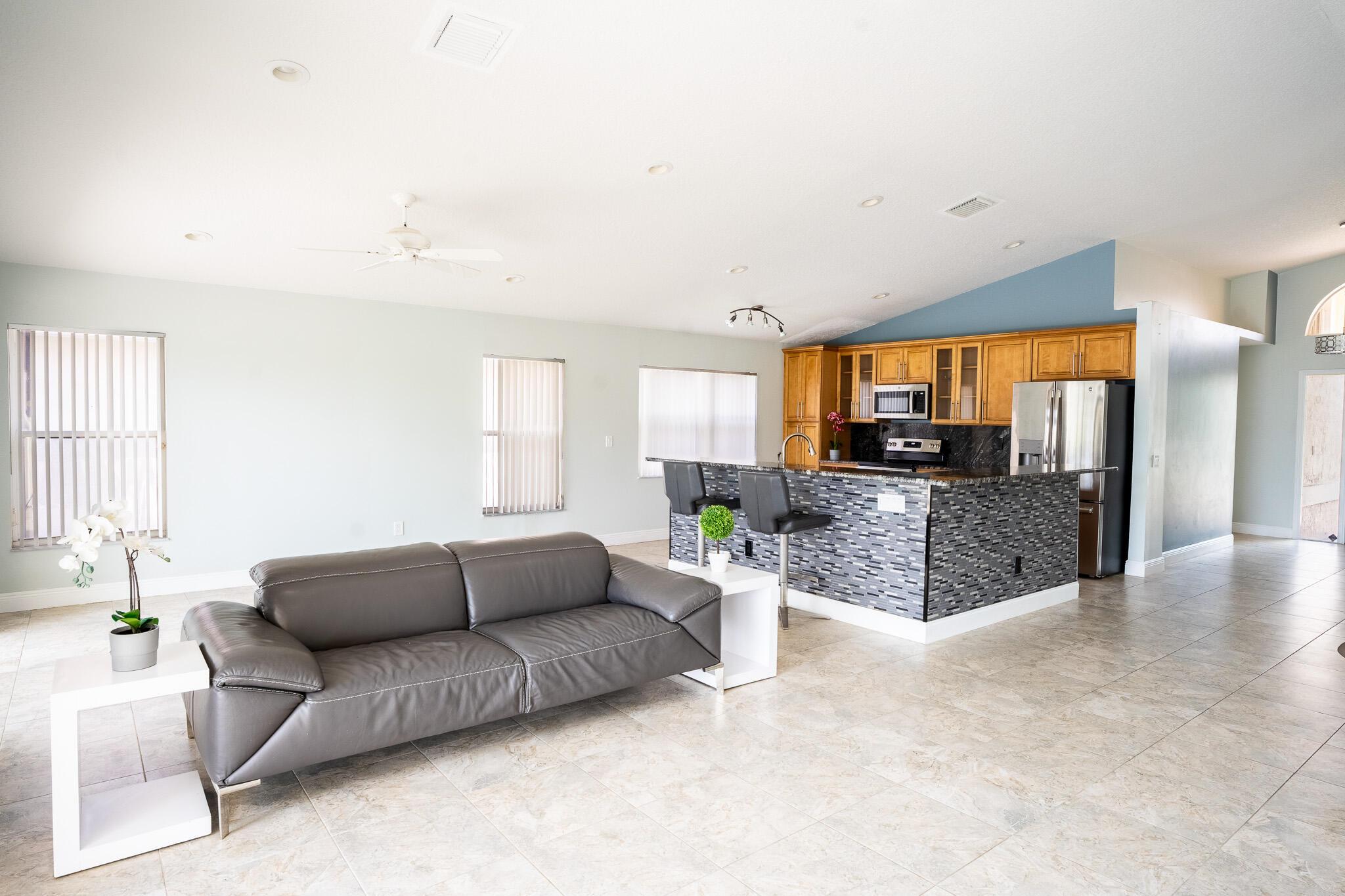 8776 Chunnel Terrace