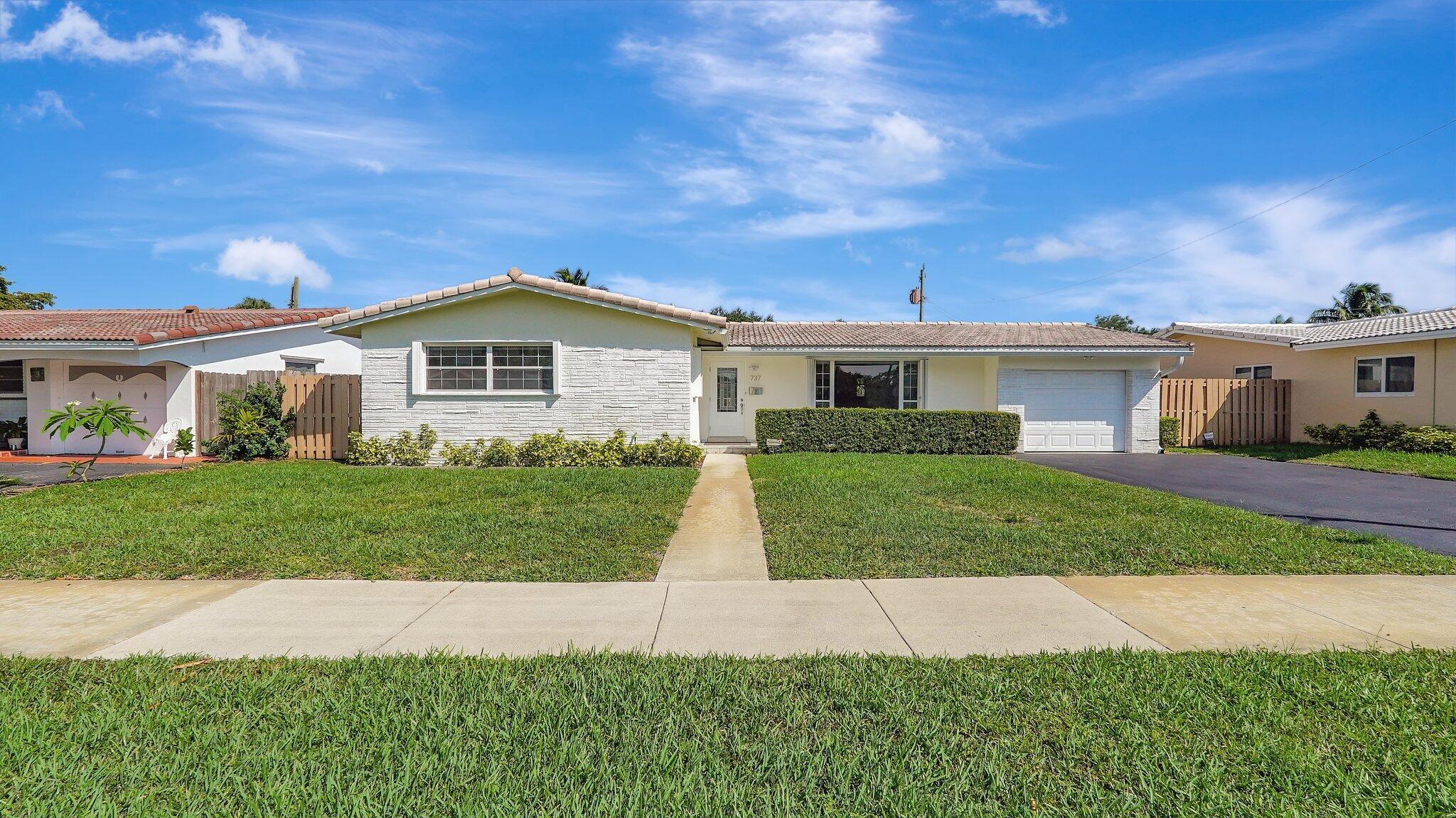 737 N Highland Drive